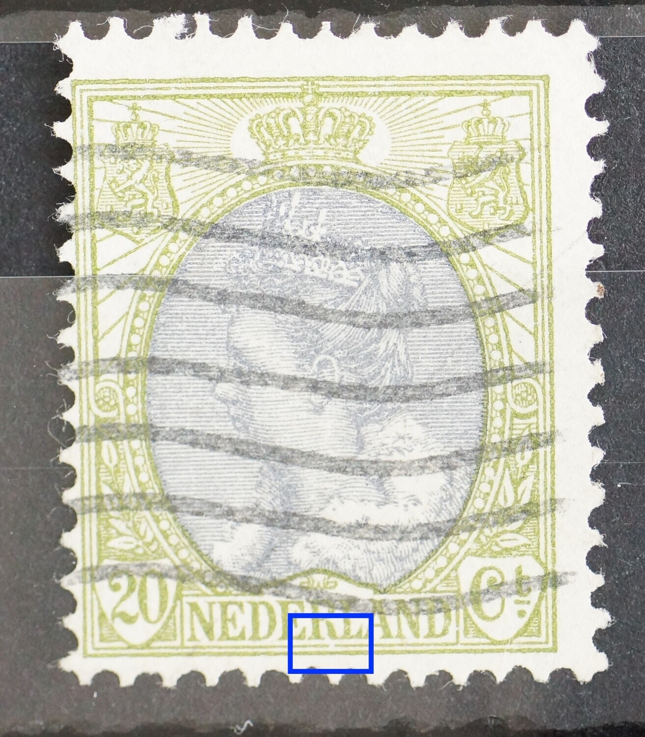NVPH 69 -breuk in kaderlijn onder de R van NEDERLAND