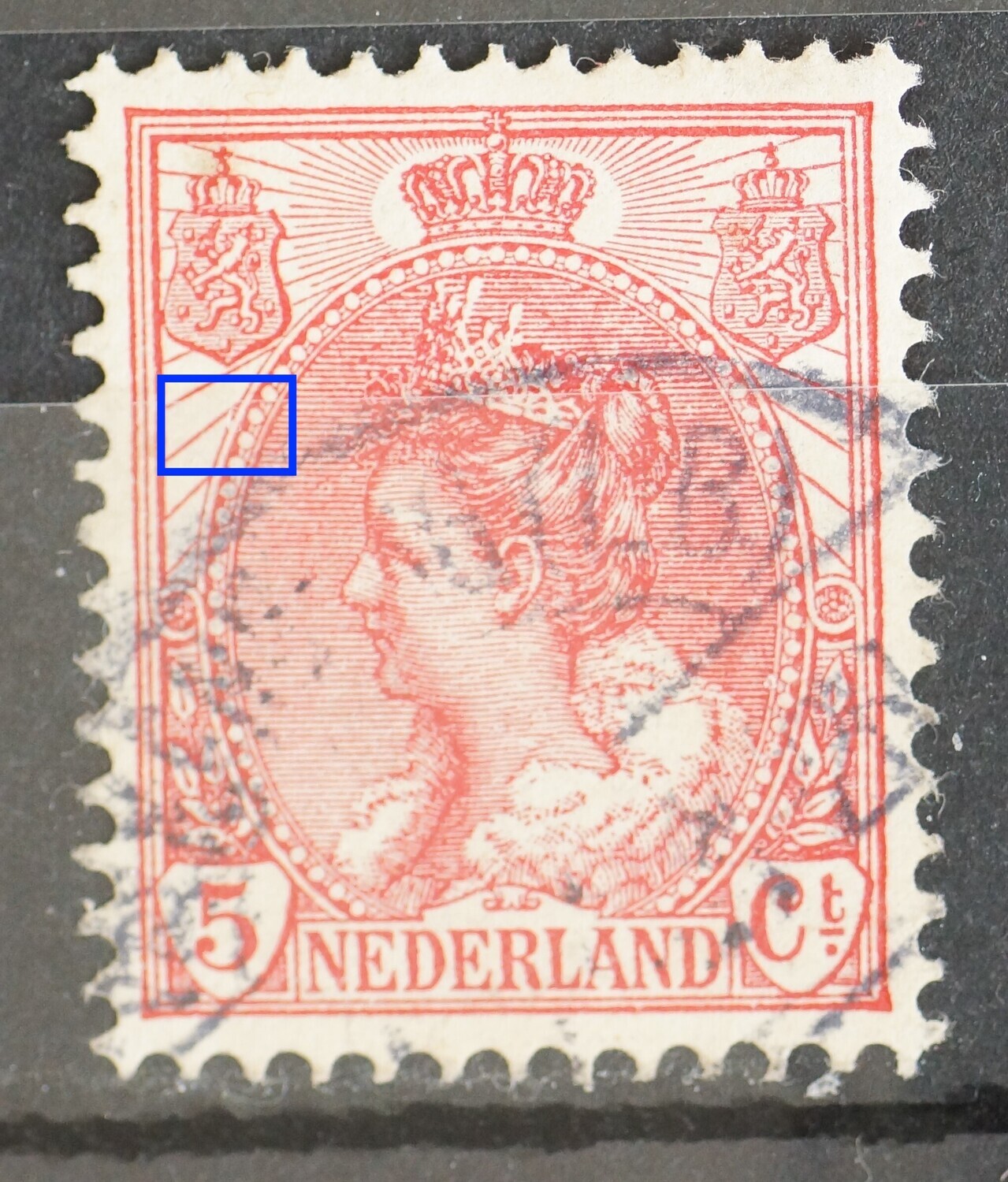 NVPH 60 - breuk in rand medaillon, links