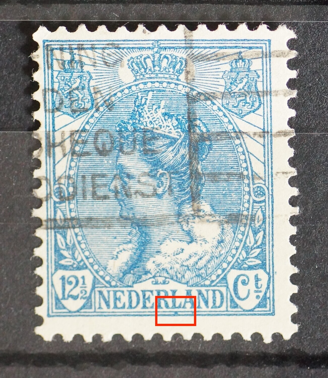 NVPH 63 - blauwe vlek onder de L van NEDERLAND