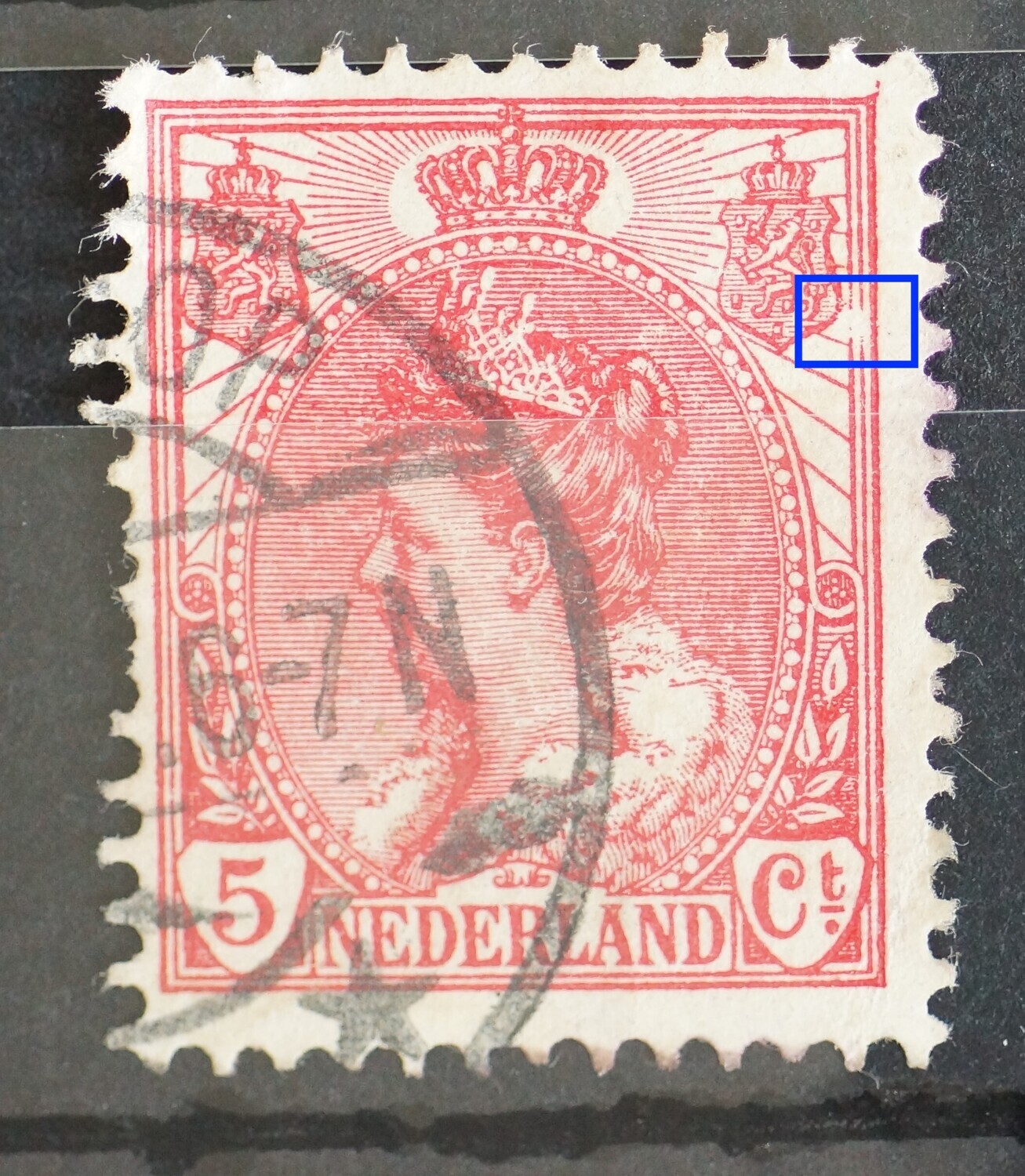 NVPH 60 - grote breuk in kaderlijnen rechts