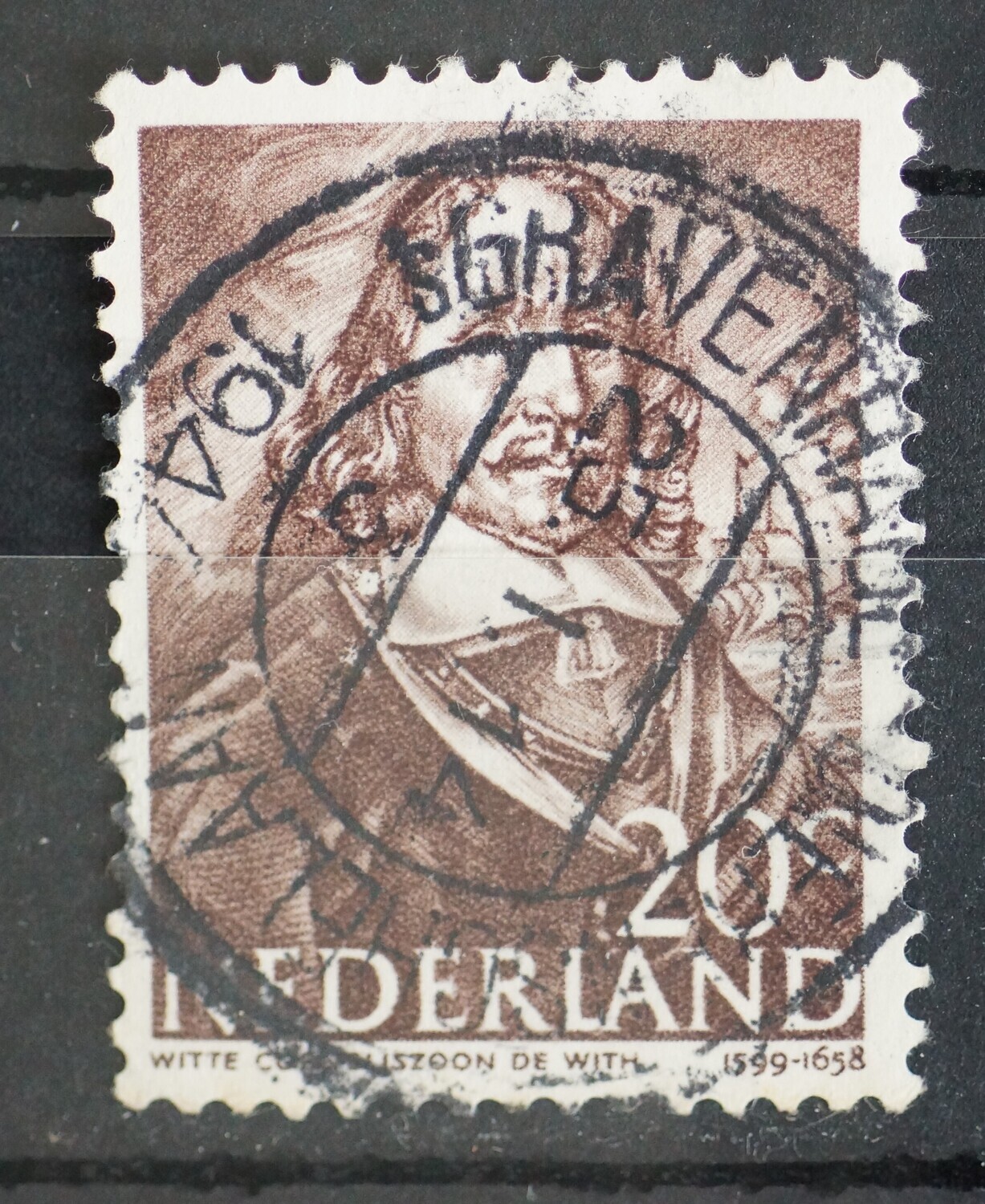 sGravenhage - Dierenschelaan 3 op NVPH 417