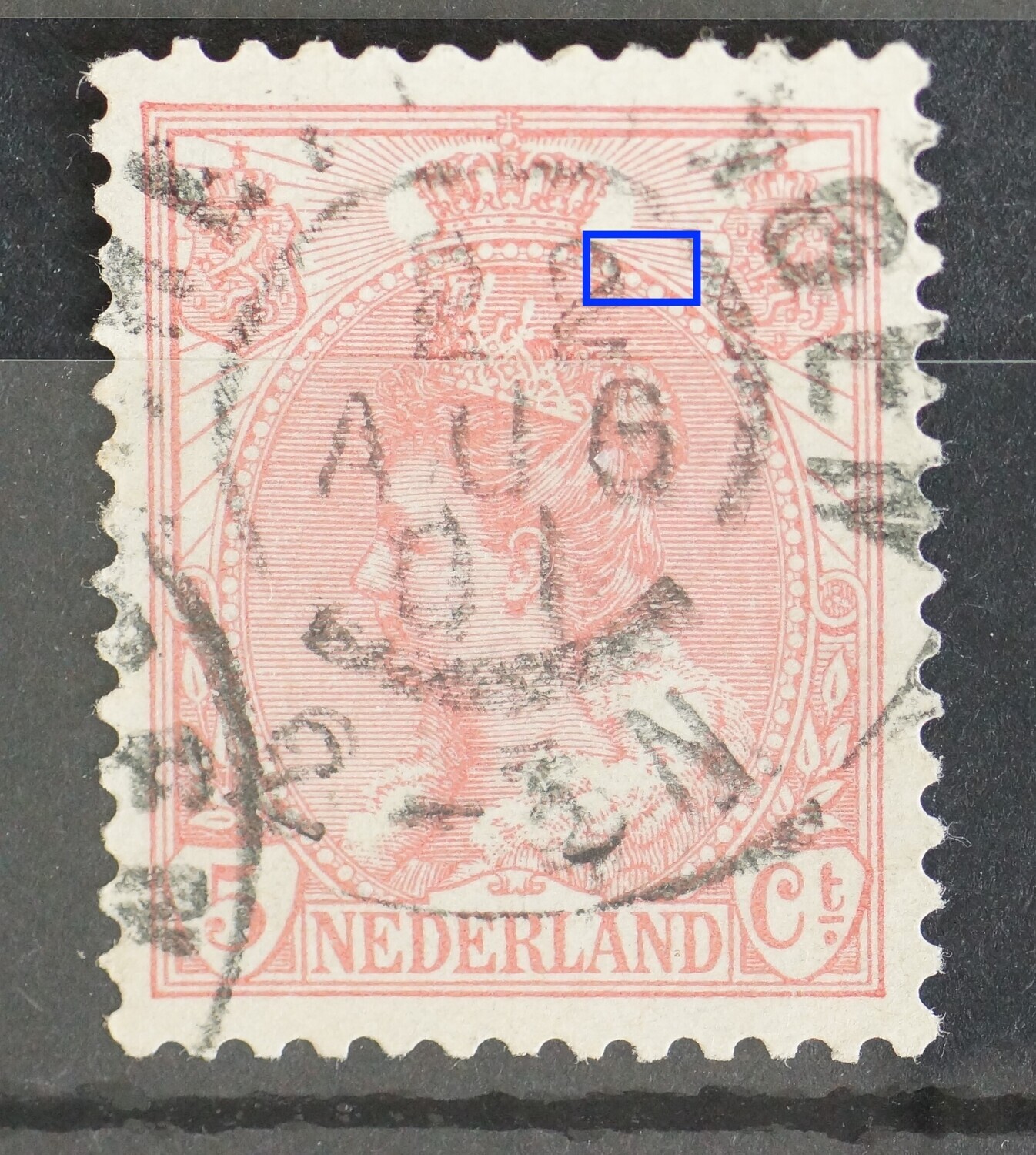 NVPH 60 - breuk in rand medaillon