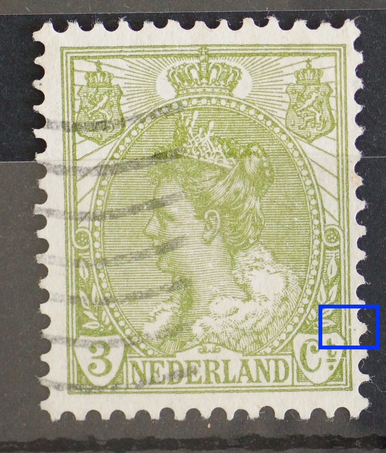 NVPH 57 - breuk in kaderlijn rechts, onder