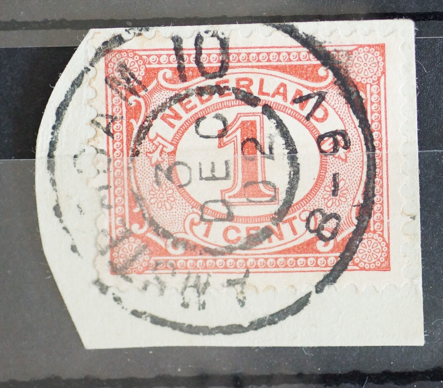 Amsterdam 10 op NVPH 51