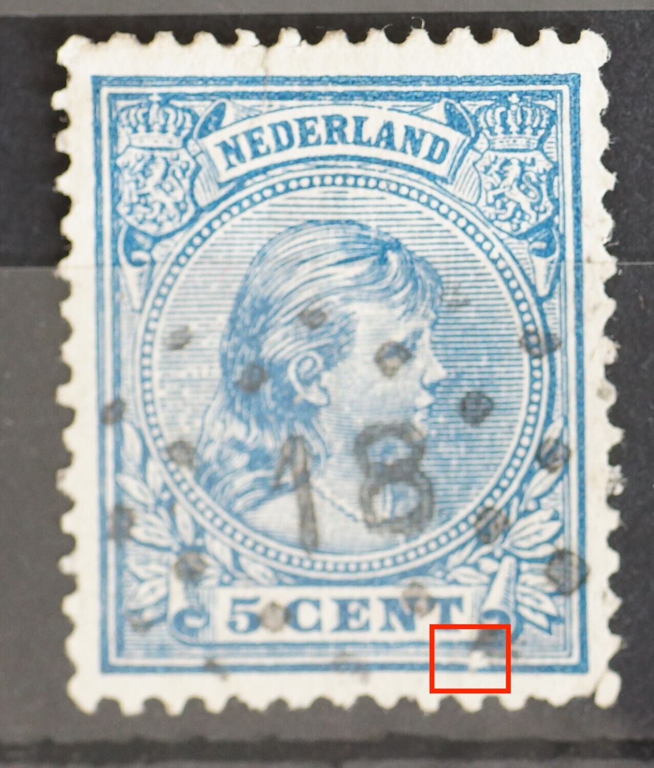 NVPH 35 - - grote witte vlek onder, rechts