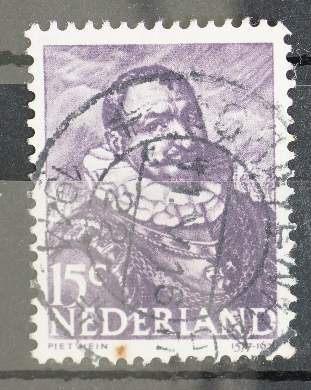 sGravenhage 22 op NVPH 415