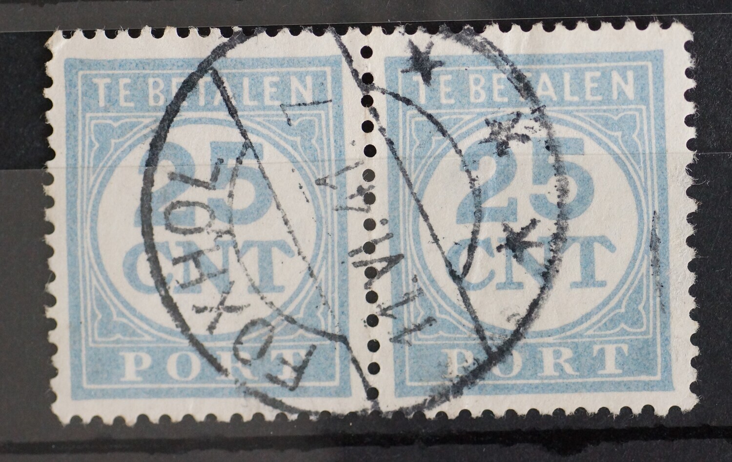 Foxhol (Romeins)op NVPH P77 (paar)