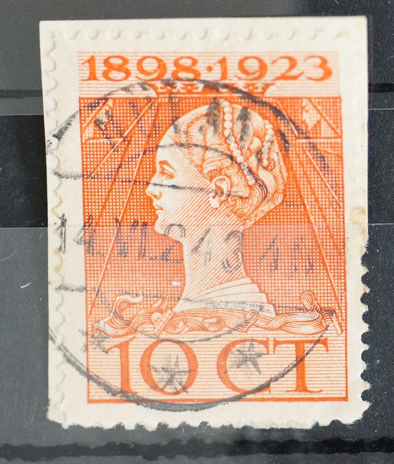 Nuland op NVPH 124 - schaars