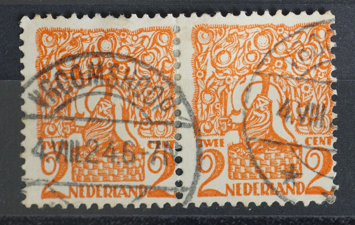 Vroomshoop op NVPH 111 (paar)