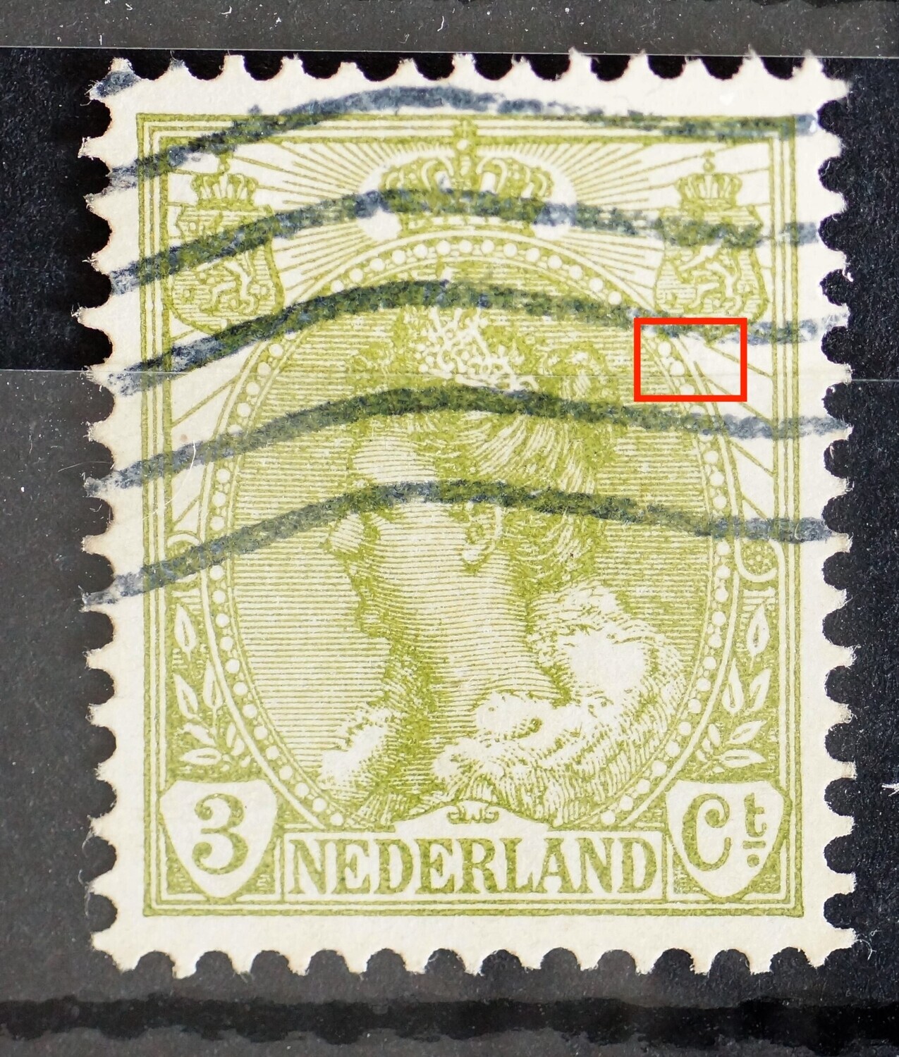 NVPH 57 - breuk in rand medaillon rechts