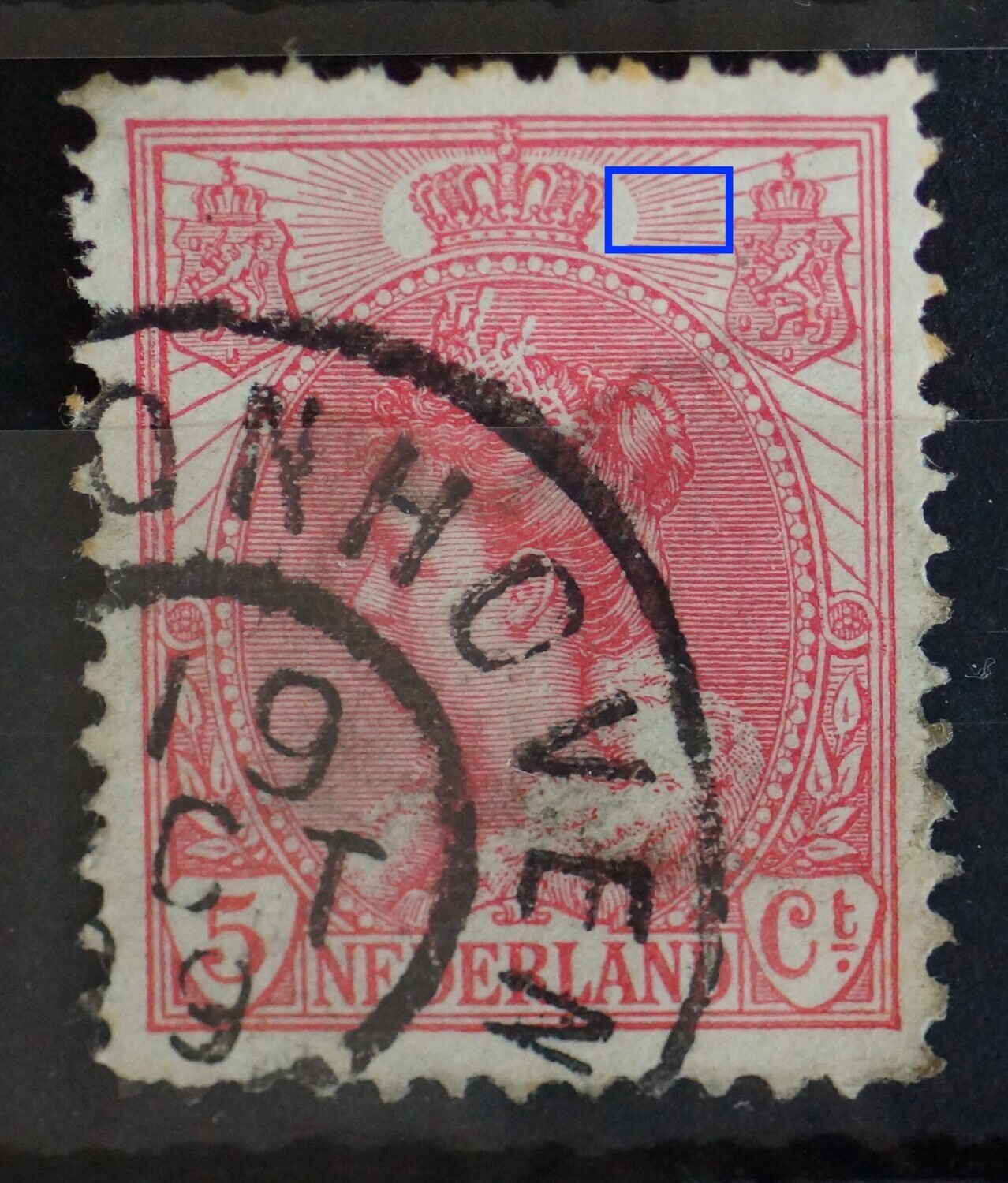 NVPH 60 - breuk in straal rechts van kroon