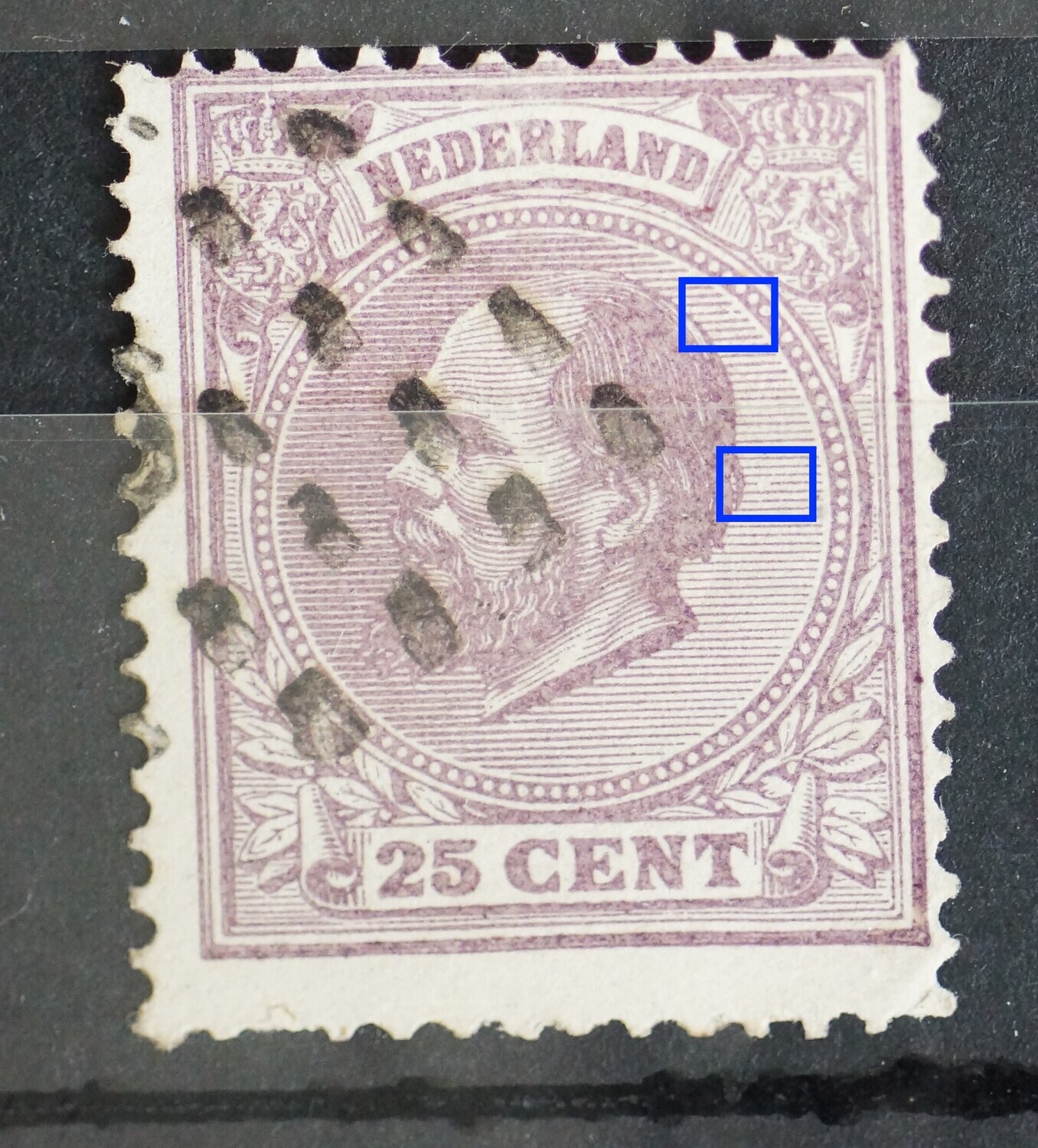 NVPH 26 - o.a. breuk in arcering rechts