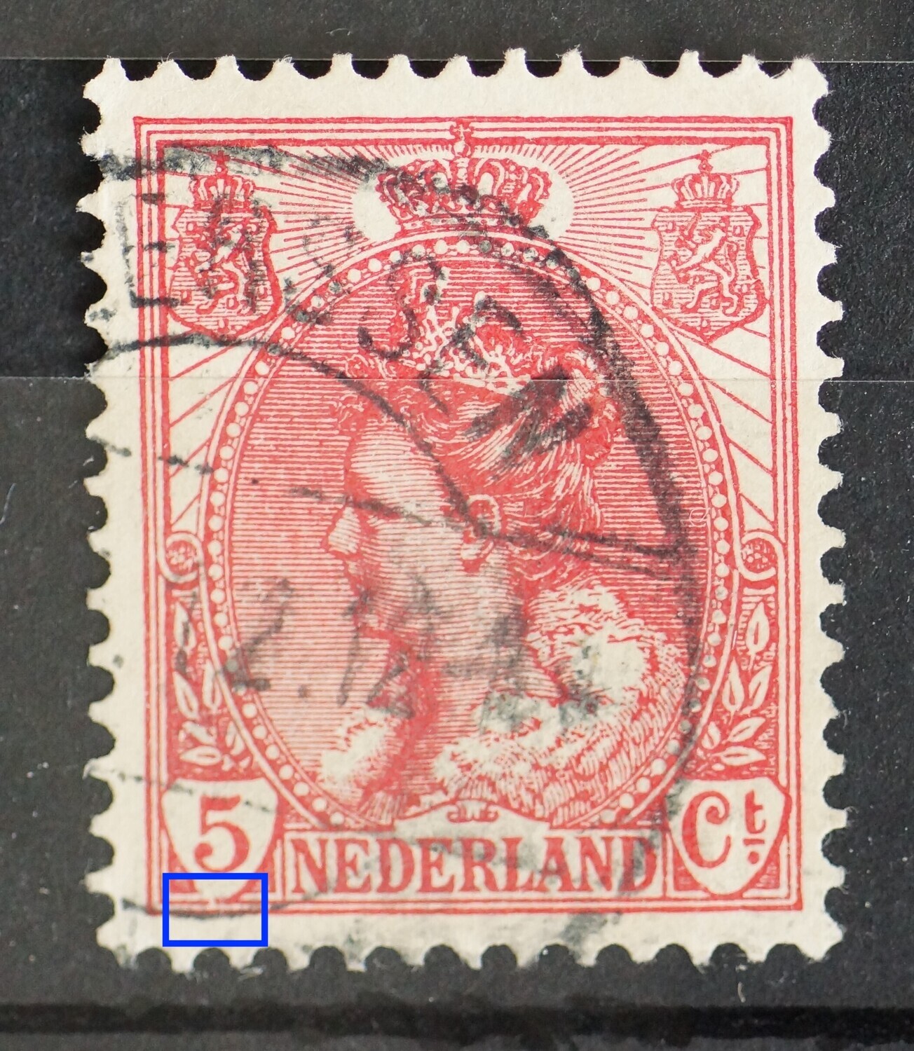 NVPH 60 - breuk in onderzijde schild rond de 5