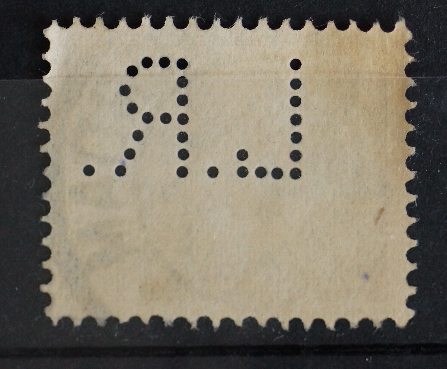 L.R. in NVPH 81