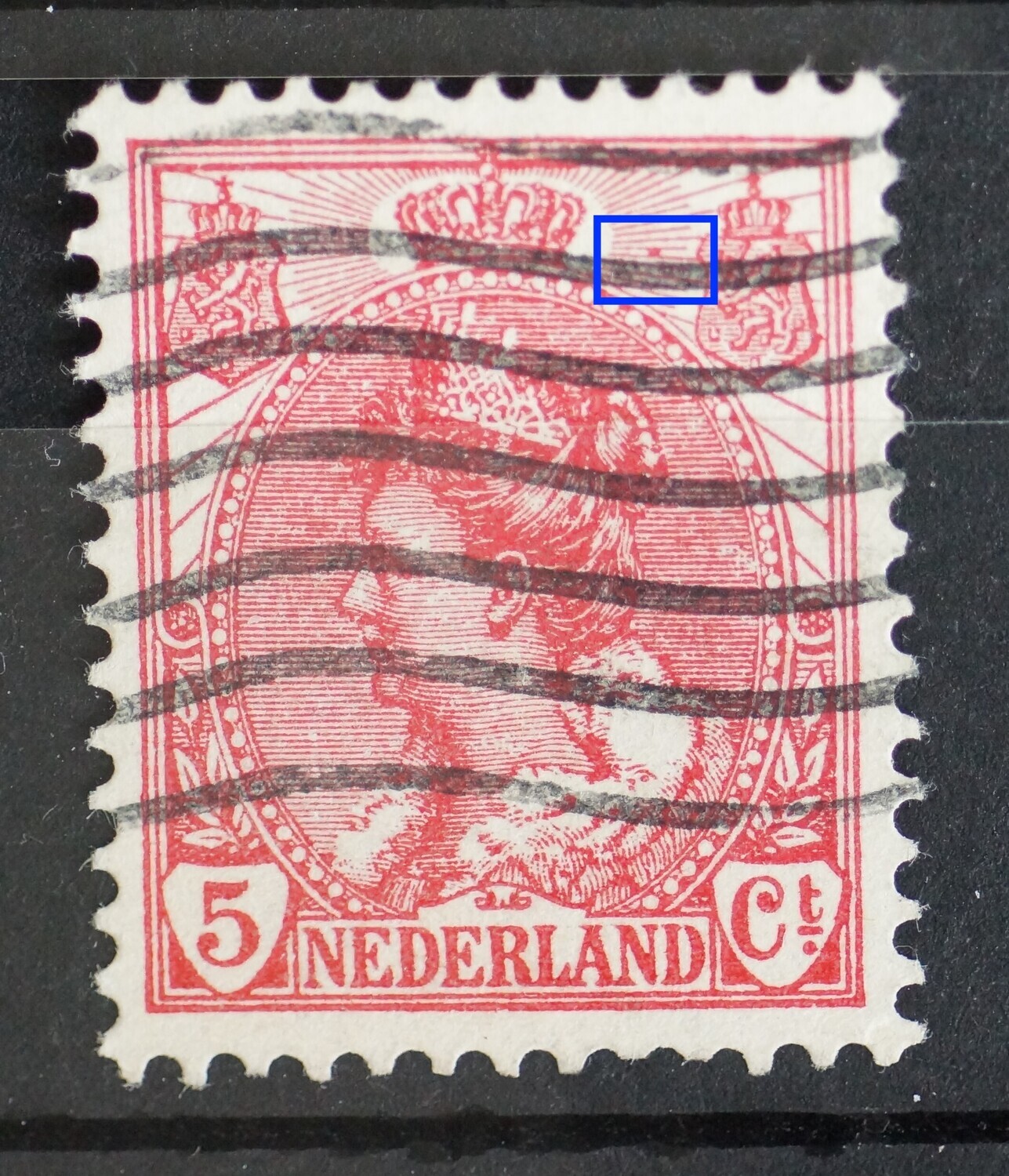 NVPH 60 - rode vlek tussen stralen rechts van kroon