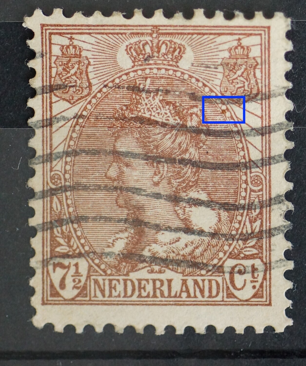 NVPH 61 - o.a. bruine vlek bij rechter wapenschild