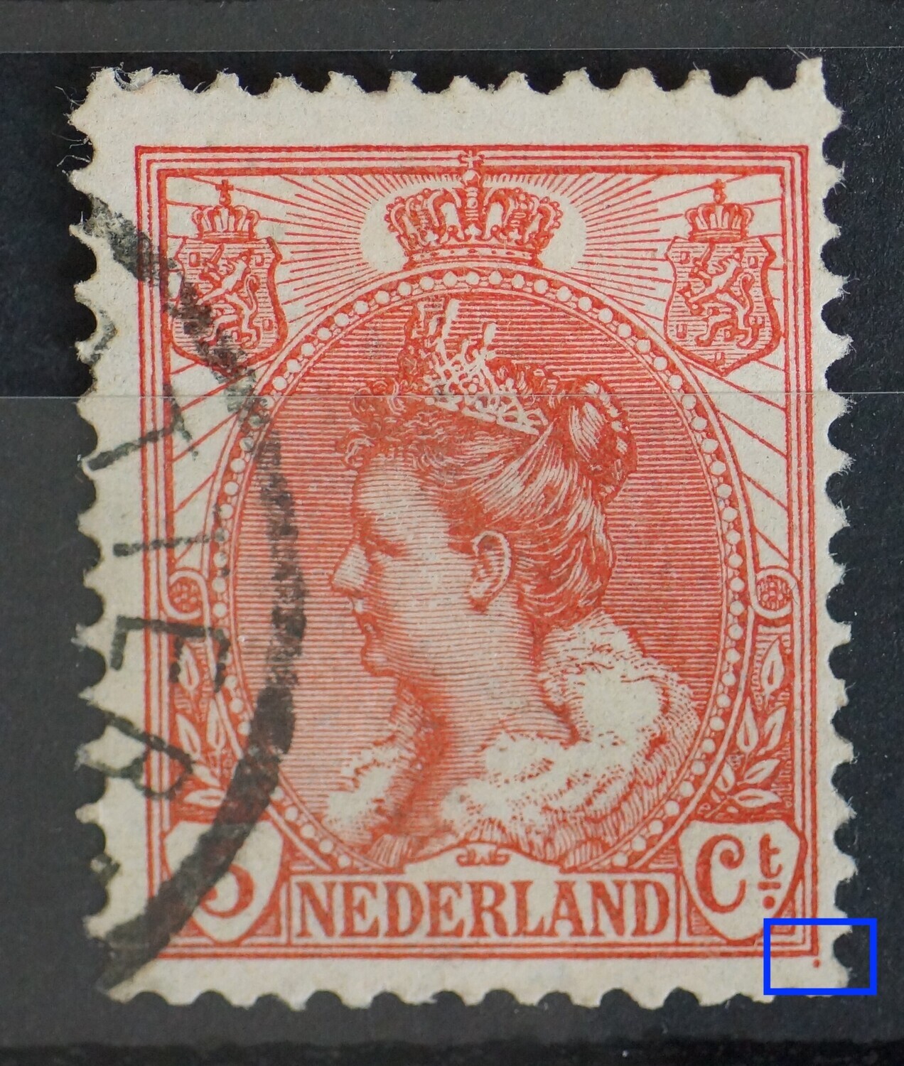 NVPH 60 - rode punt onder het zegelbeeld, helemaal rechts
