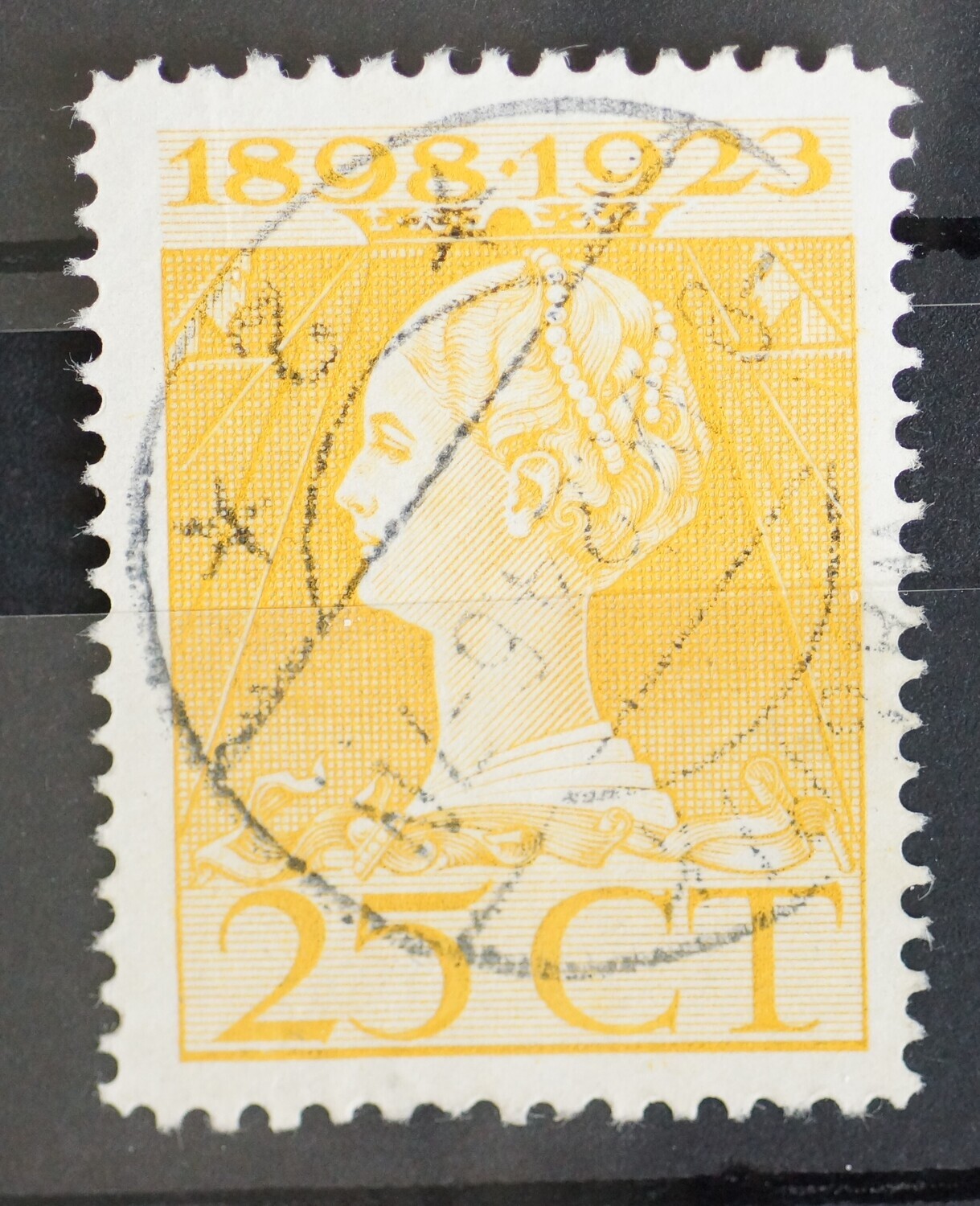 Waspik 2 op NVPH 126 - vrij schaars Waspik 2 op NVPH 126 - vrij schaars