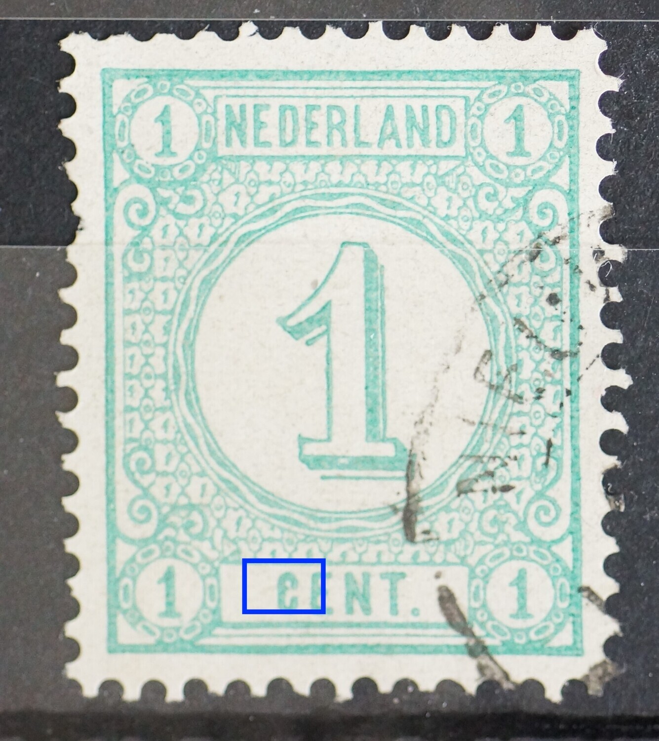 NVPH 31 - groene punt in de C van CENT