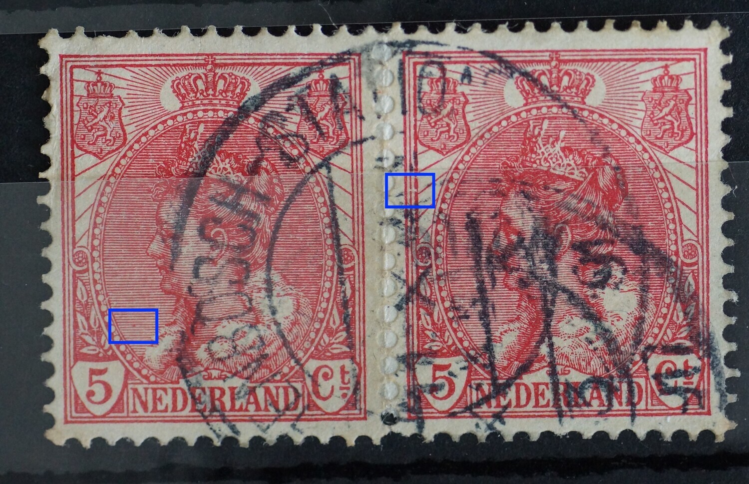 NVPH 60 (paar)  - o.a. breuk in kaderlijn links (rechter zegel)