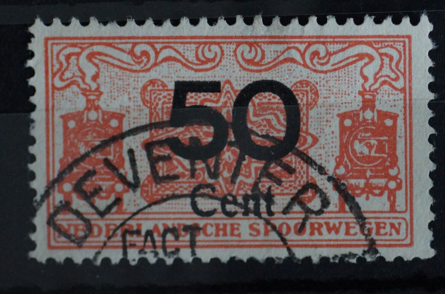 Spoorwegstempel Deventer Factorij op spoorwegzegel 50 cent.