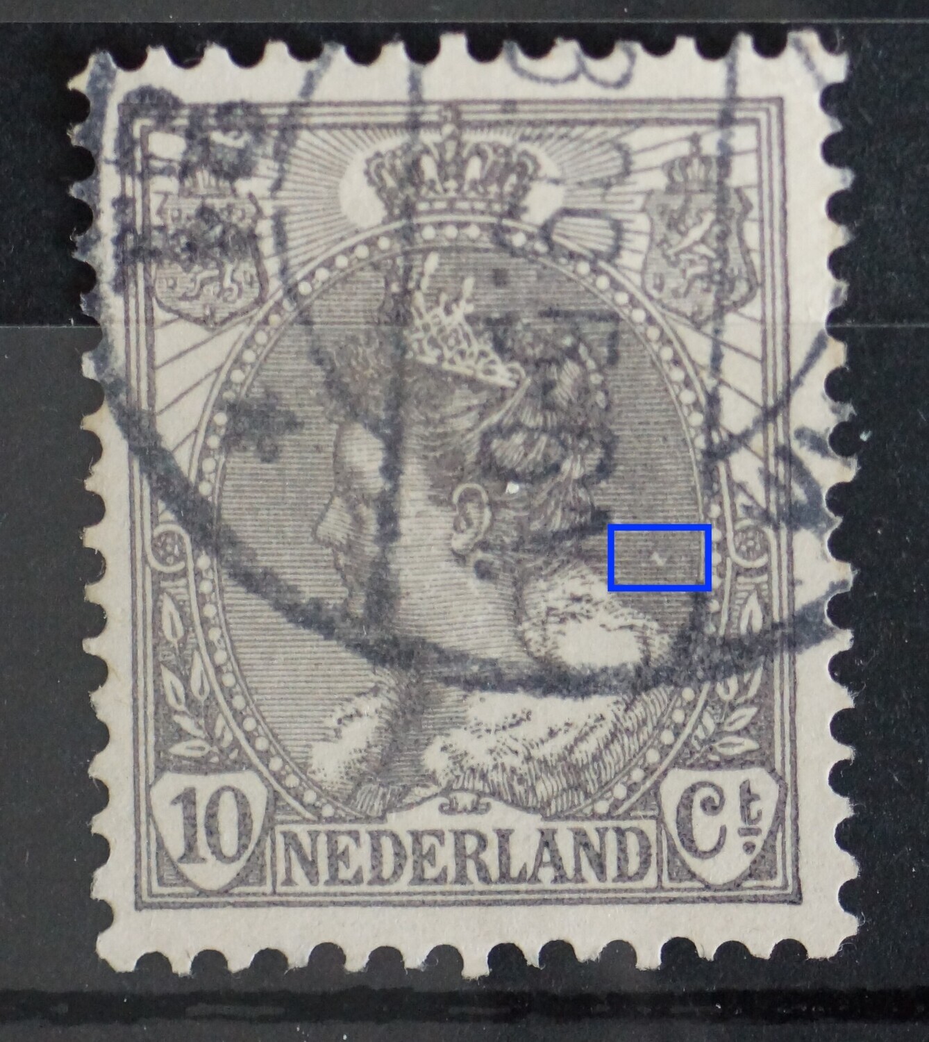 NVPH 62 - breuk in arcering achter het hoofd