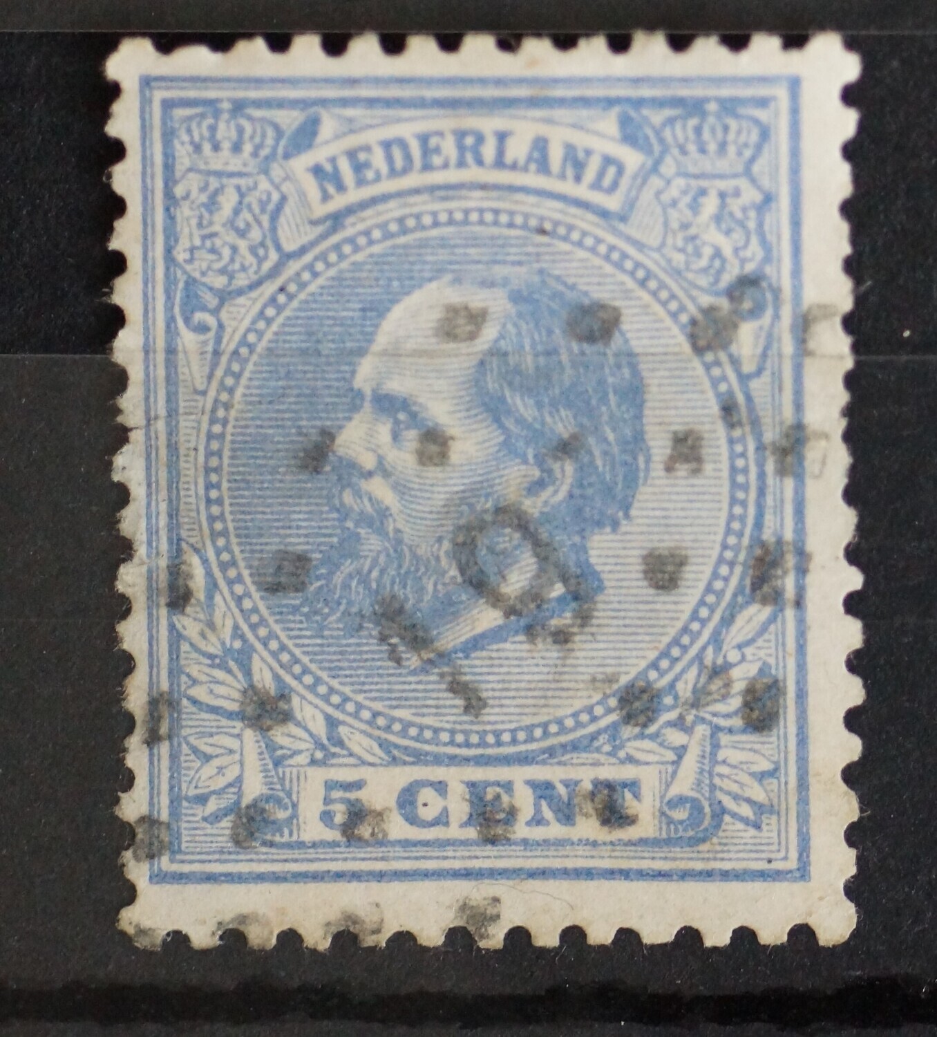 19 (Brummen) op NVPH 19 (fraai)