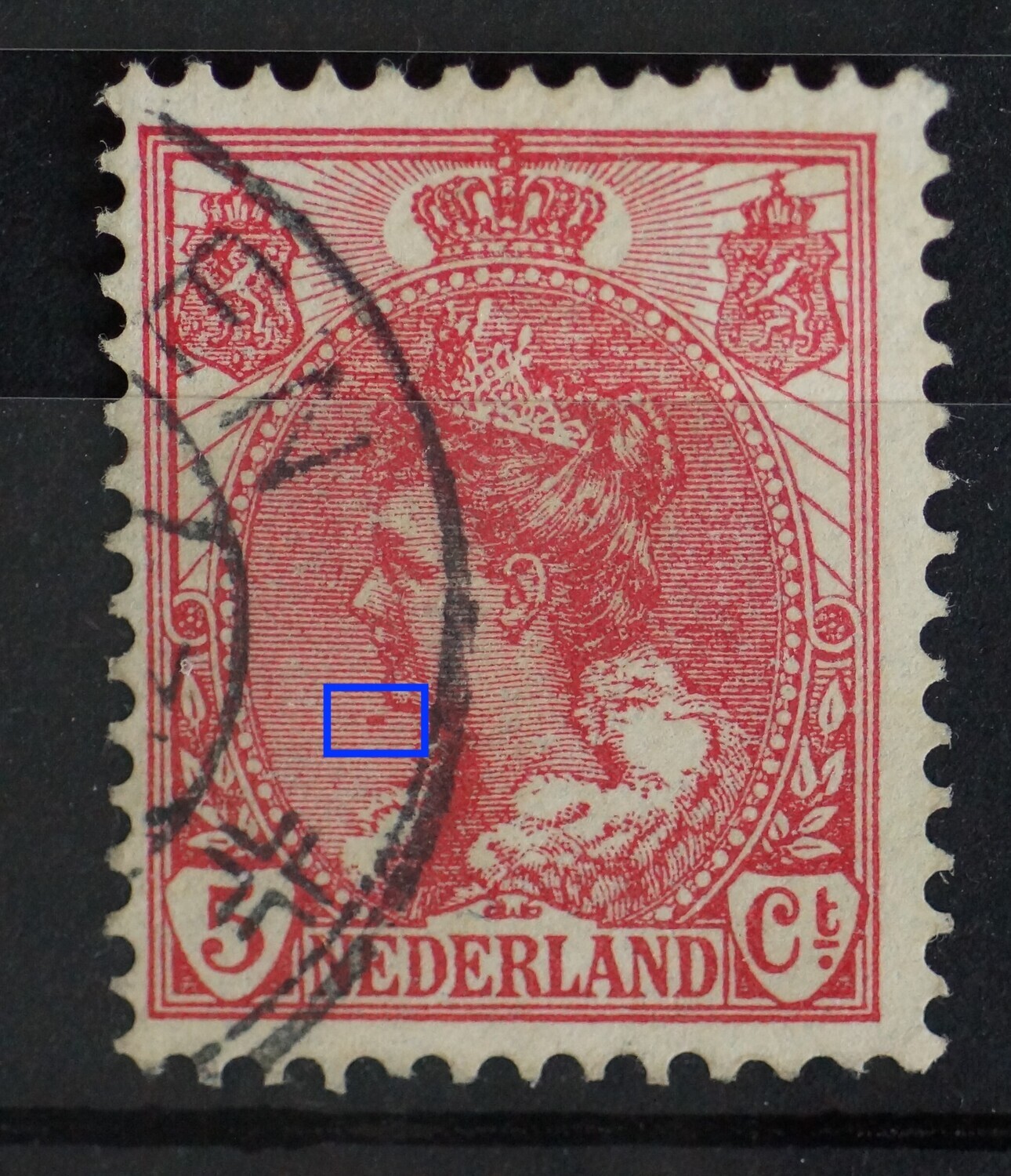 NVPH 60 - rode vlek in arcering onder de kin
