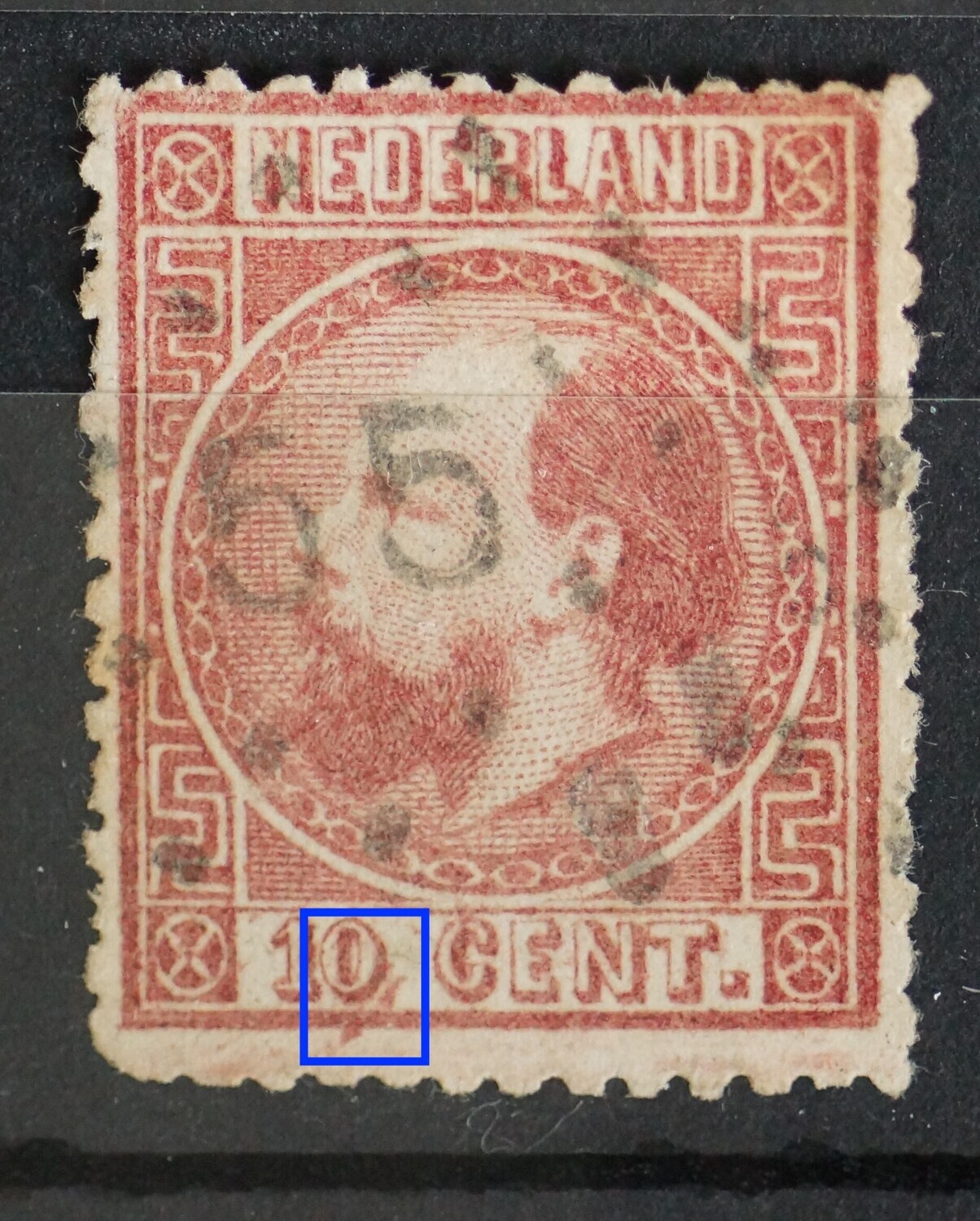 NVPH 8 - rode vlekken bij de 0 van 10