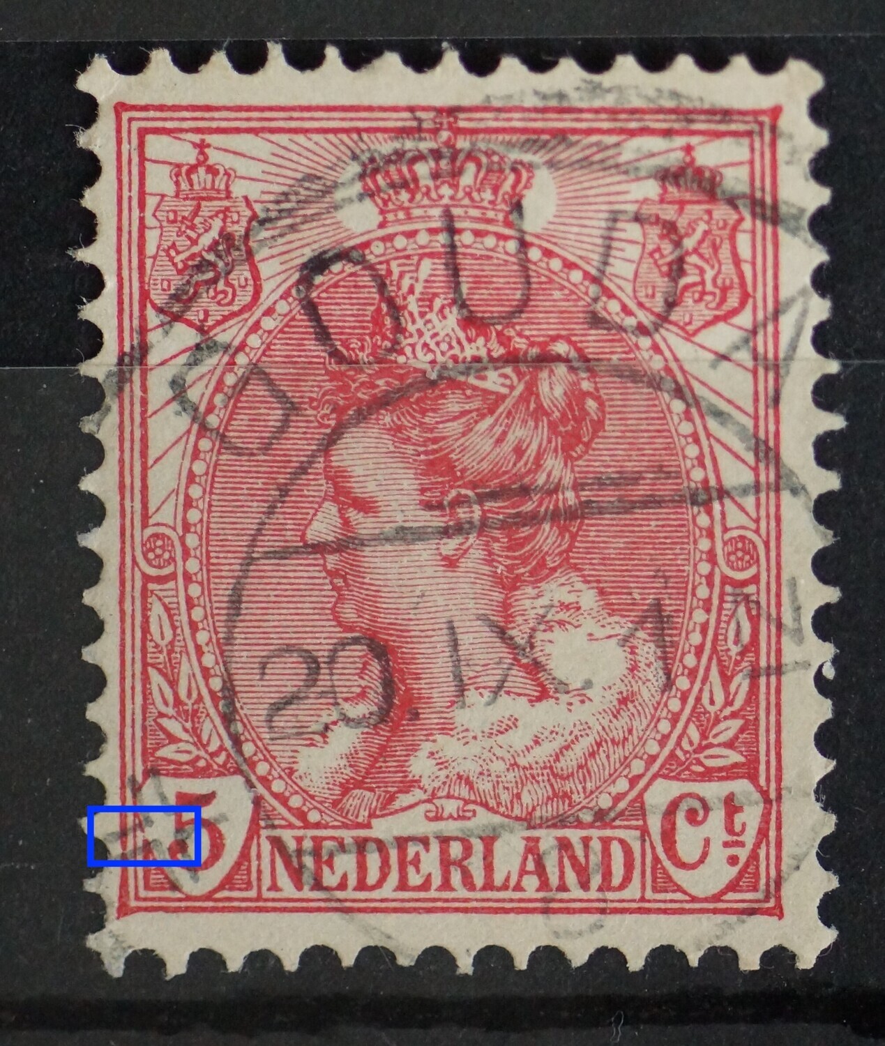 NVPH 60 - breuk in schild van 5 NVPH 60 - breuk in schild van 5