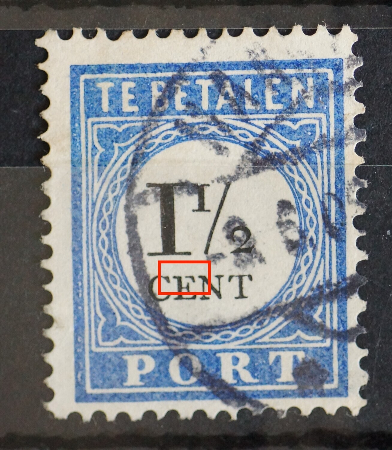 NVPH P 15 - breuk bovenin de E van CENT