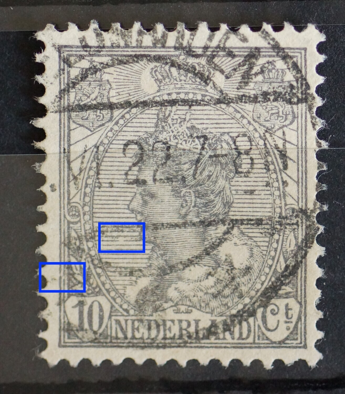 NVPH 81 - breuk in arcering voor de kin en beschadiging kaderlijnen links NVPH 81 - breuk in arcering voor de kin en beschadiging kaderlijnen links