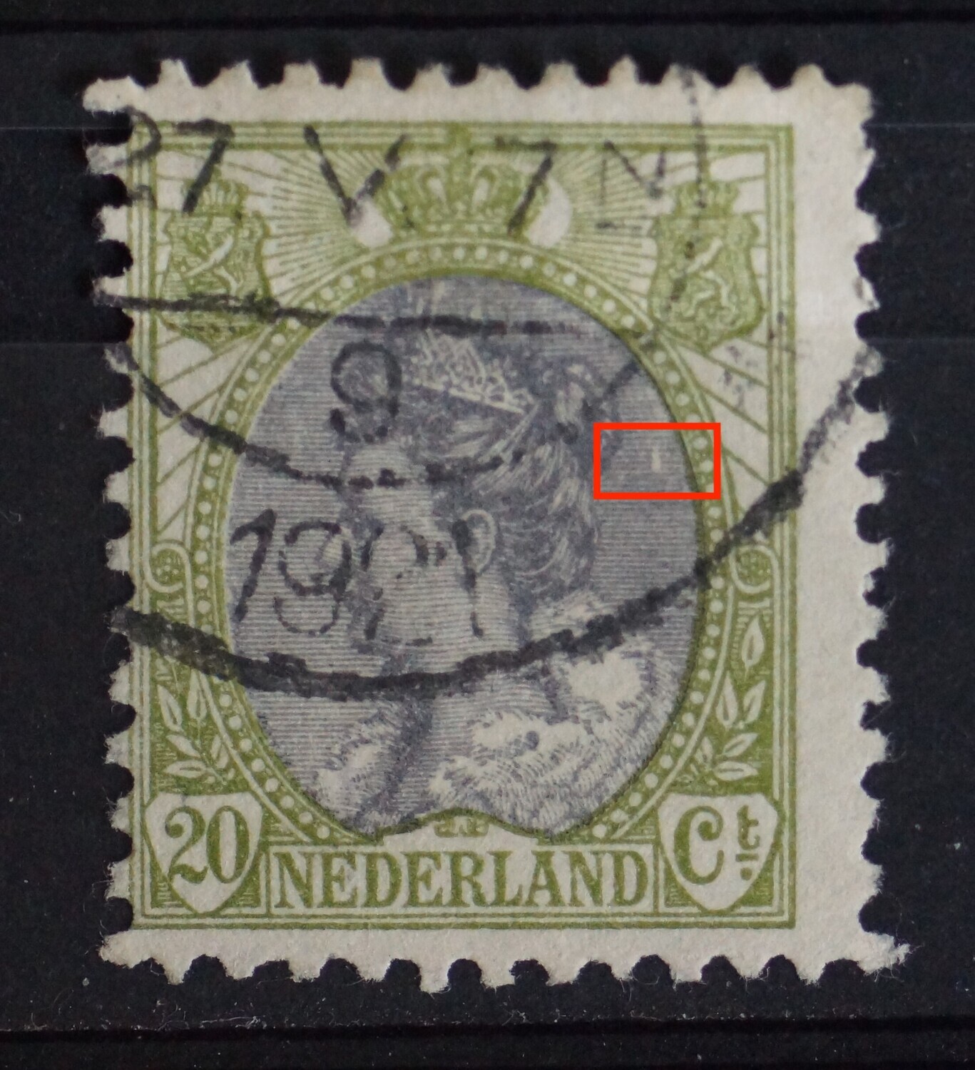 NVPH 69 -witte vlek in arcering rechts
