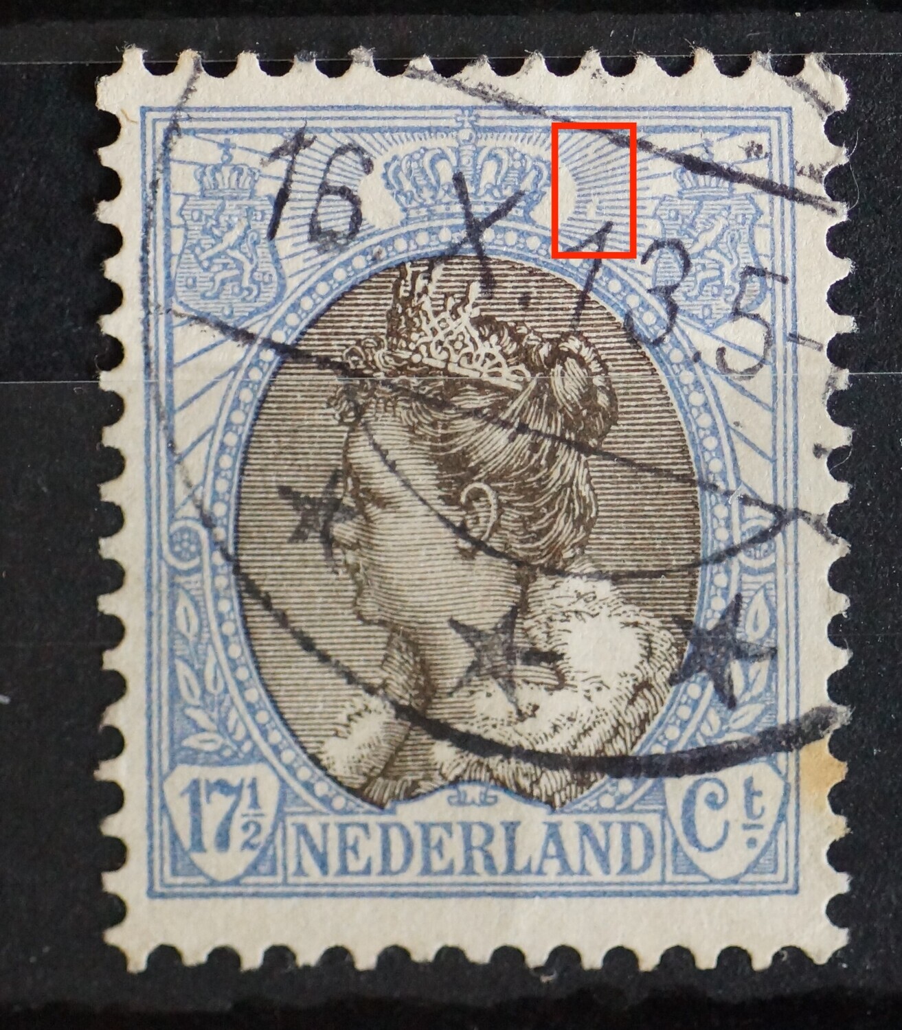 NVPH 67 - diverse breuken in stralen, rechts van kroon