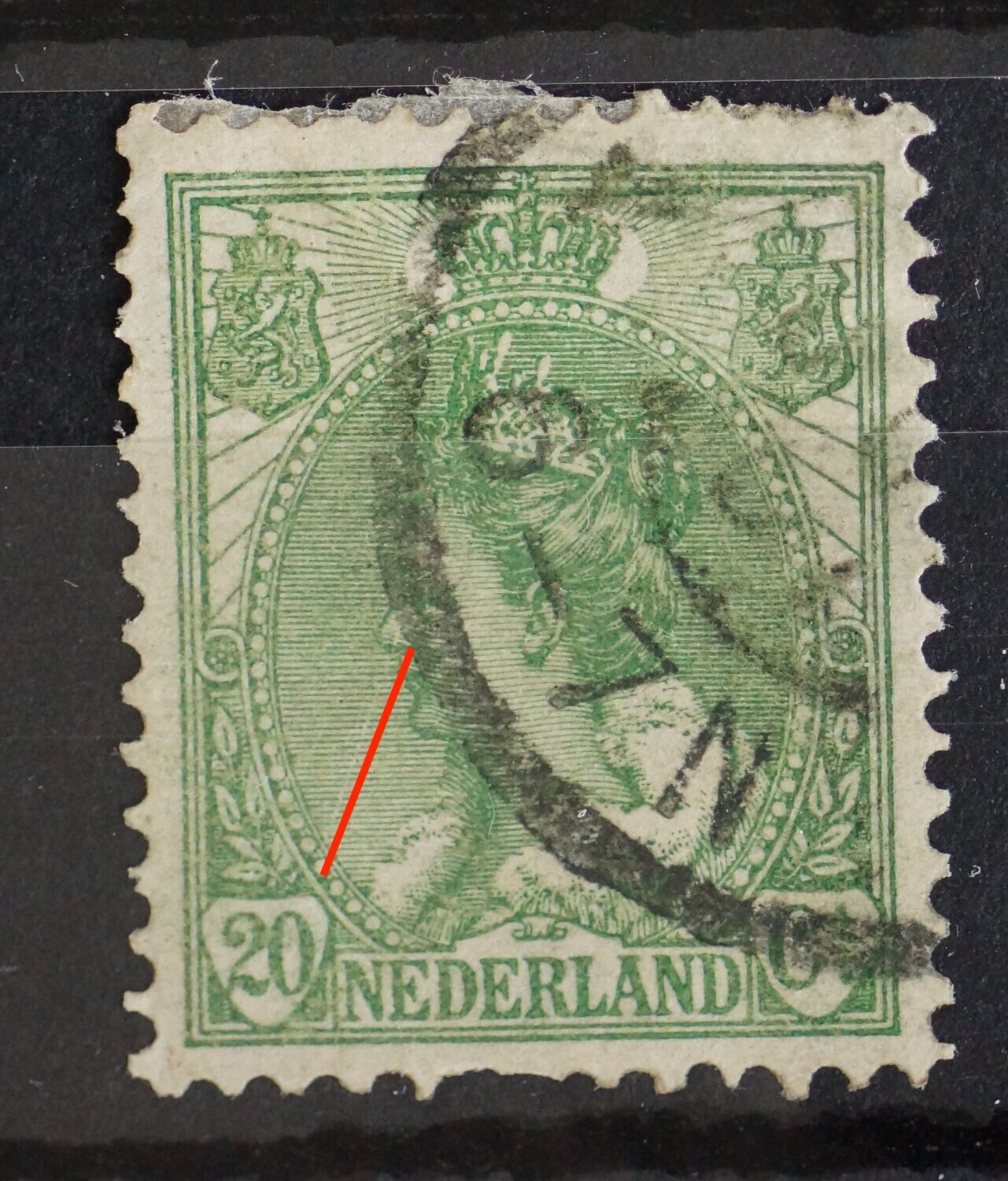 NVPH 68 - diagonale witte kras van 20 naar de neus