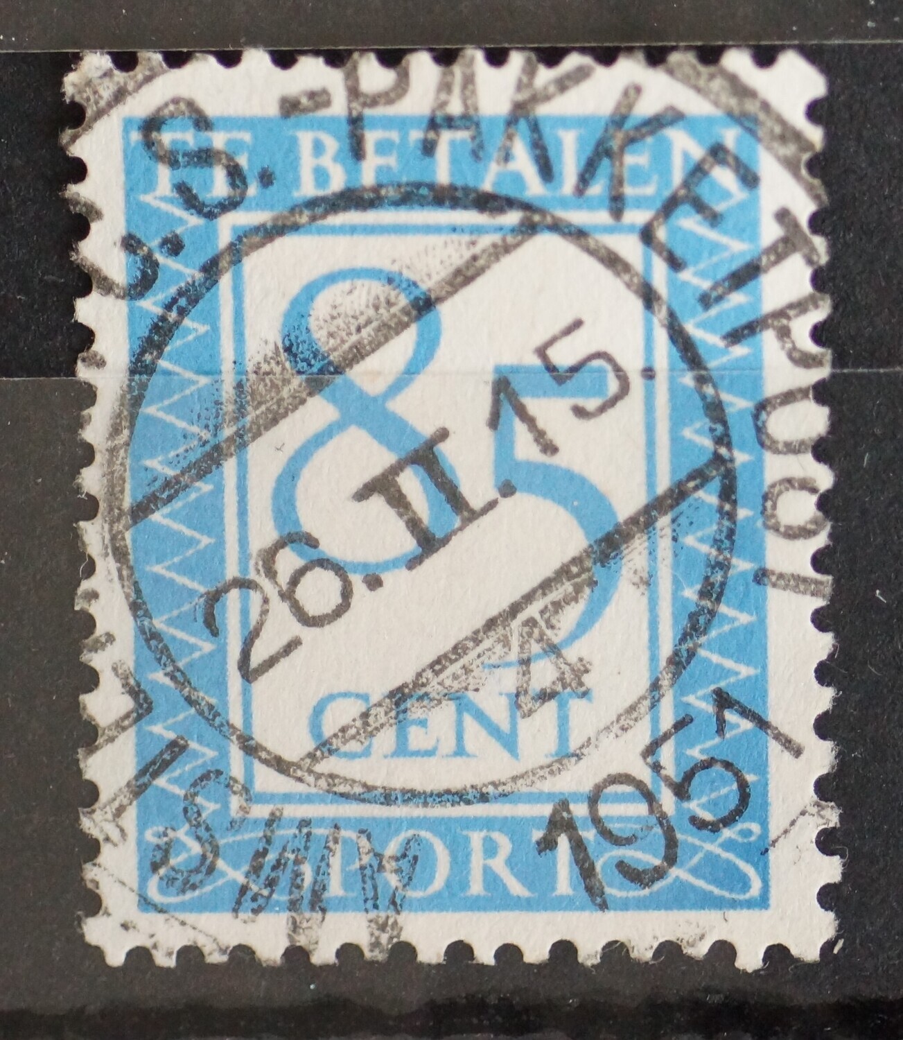 Amsterdam C.S.-Pakketpost 4 op NVPH P102 Amsterdam C.S.-Pakketpost 4 op NVPH P102