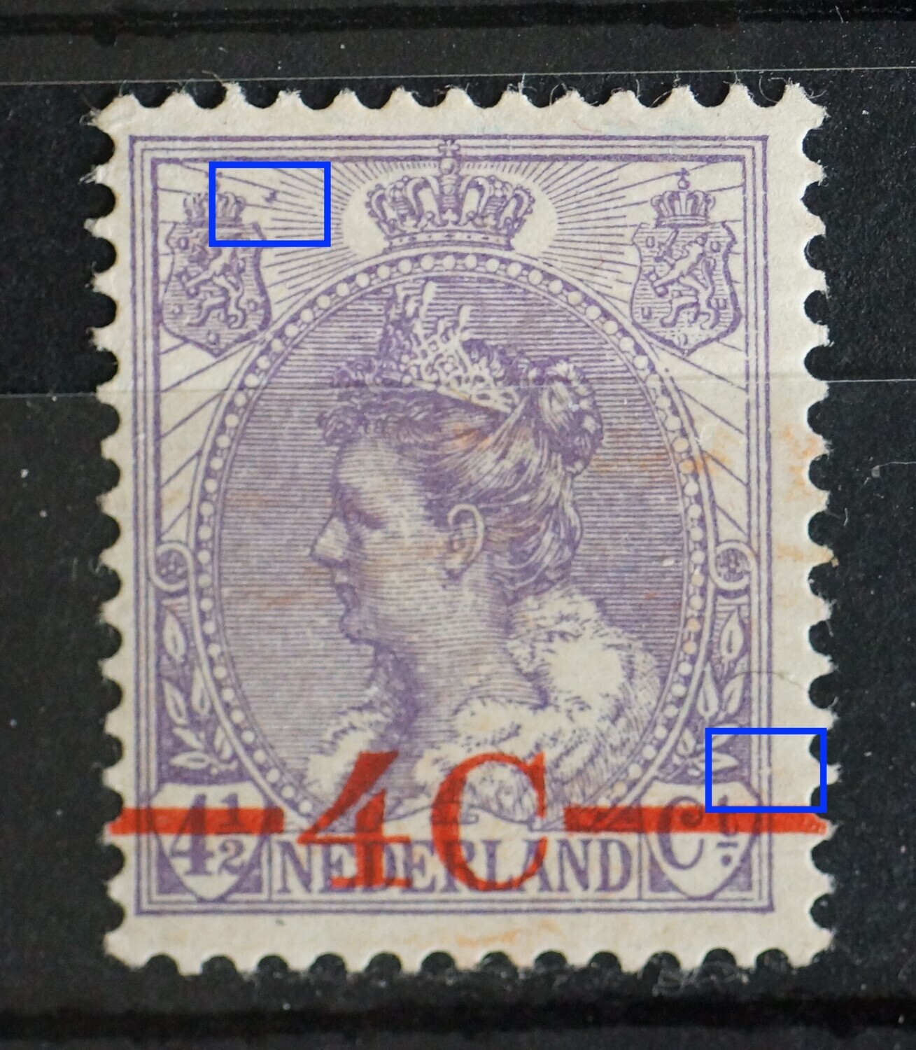 NVPH 106 - o.a. violette vlek bij linker wapenschild en breuk in rand nedailllon bij rechter wapenschild