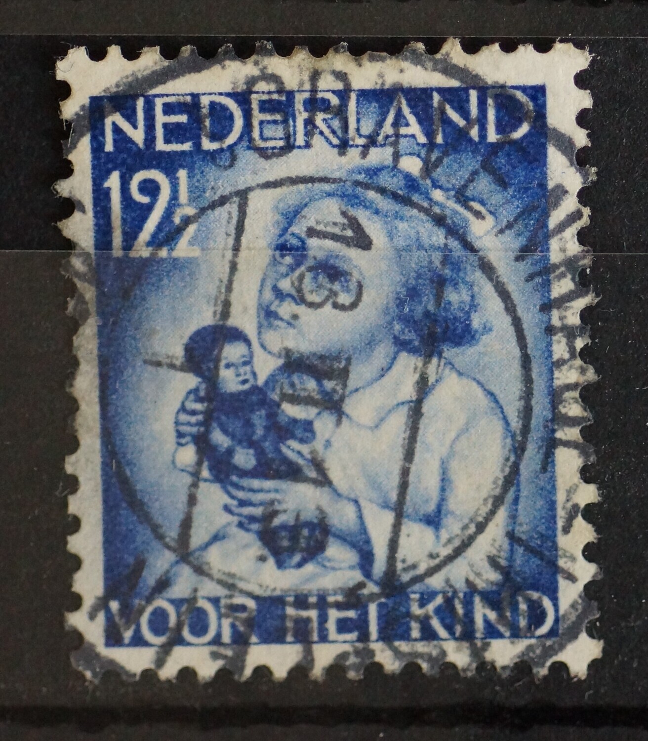 sGravenhage-Irisplein 1 op NVPH 273 sGravenhage-Irisplein 1 op NVPH 273