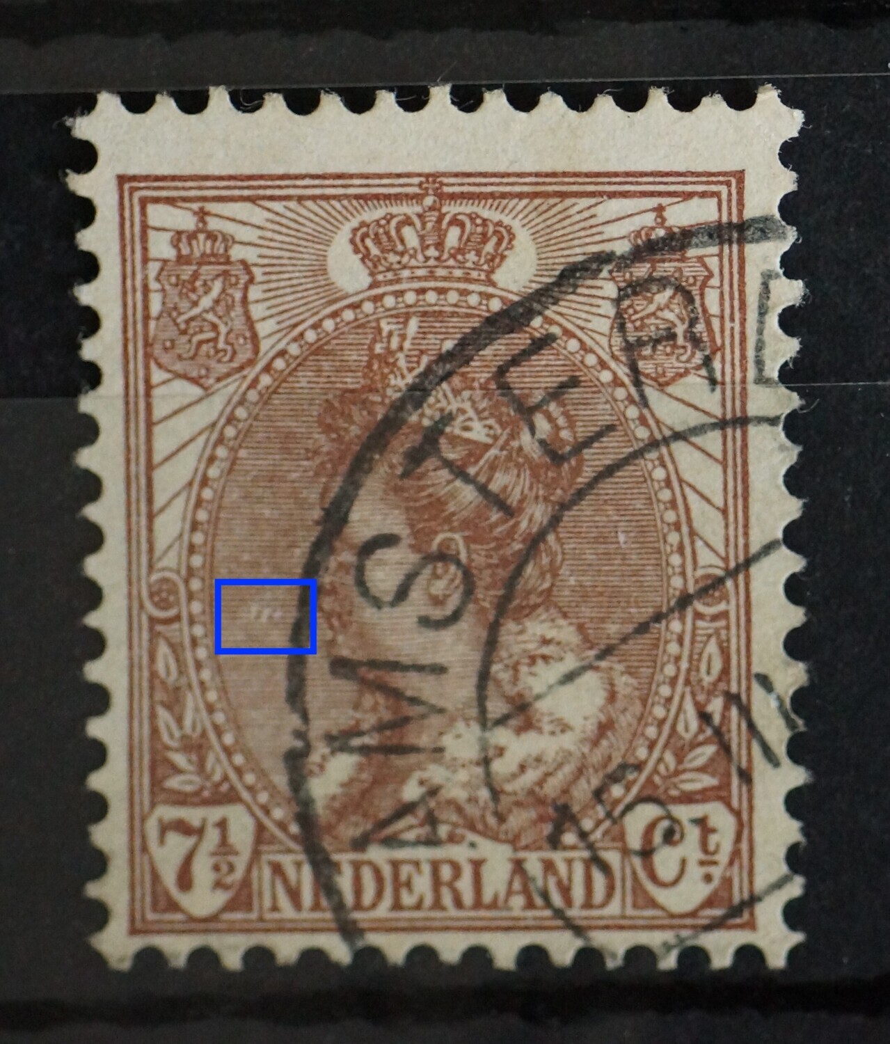 NVPH 61 - beschadiging in arcering links
