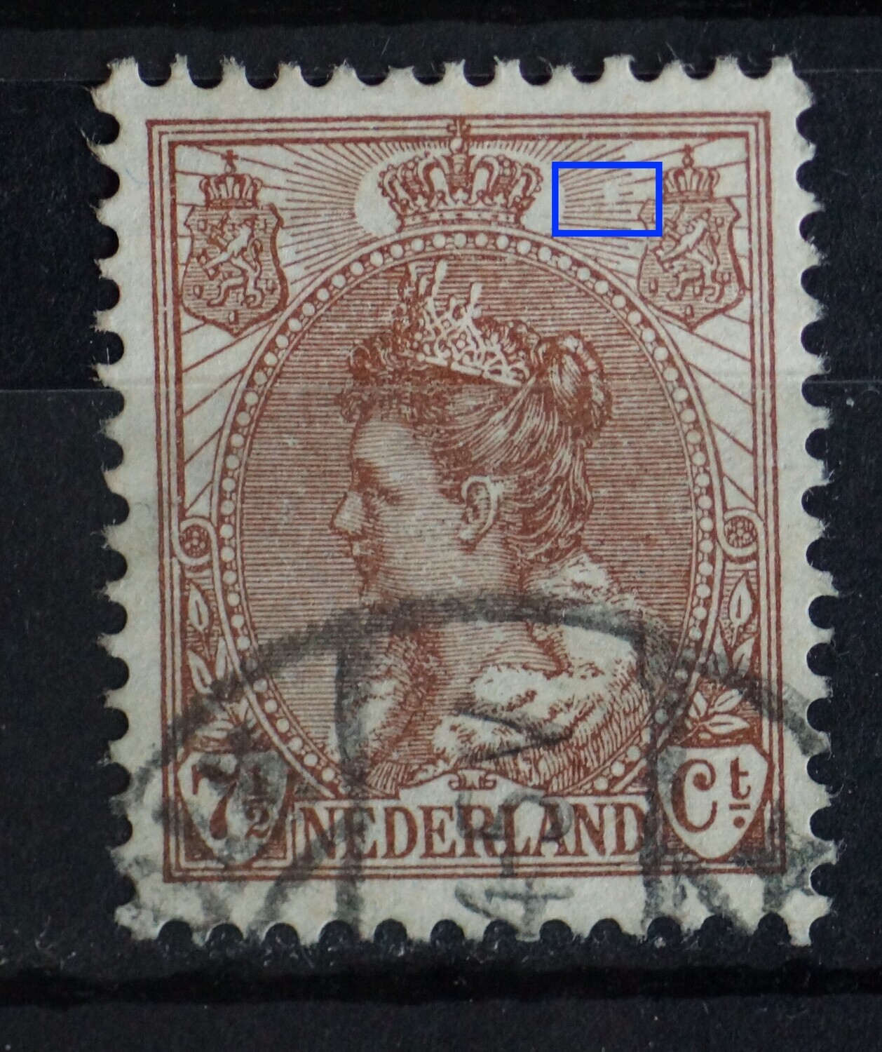 NVPH 61 - breuk in stralen rechts van kroon