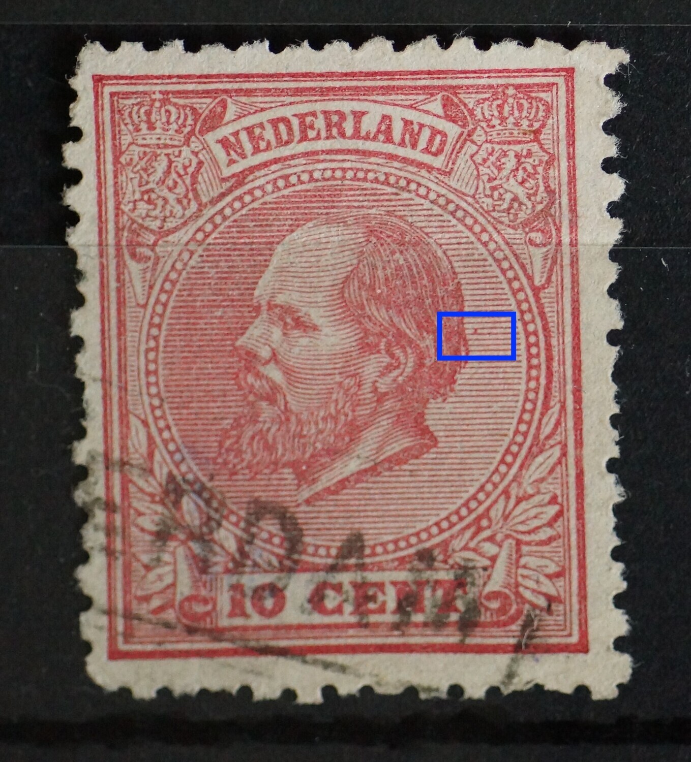 NVPH 21 - rode stip in arcering rechts