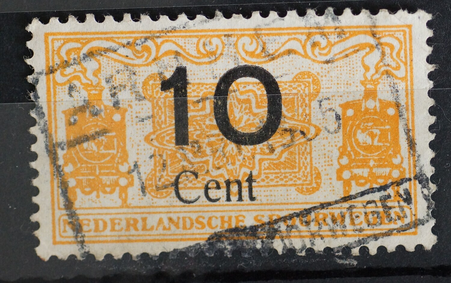 Spoorwegstempel Arnhem op spoorwegzegel 10 Cent