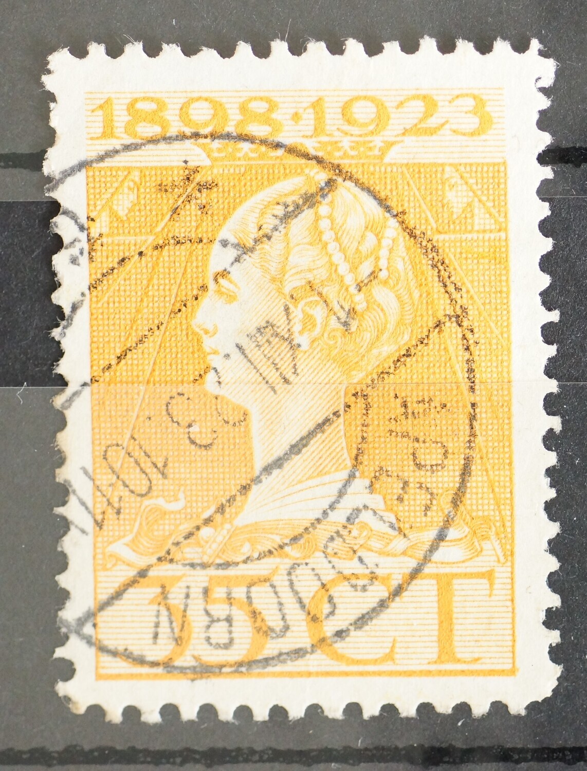 Apeldoorn 6 op NVPH 127 - vrij schaars