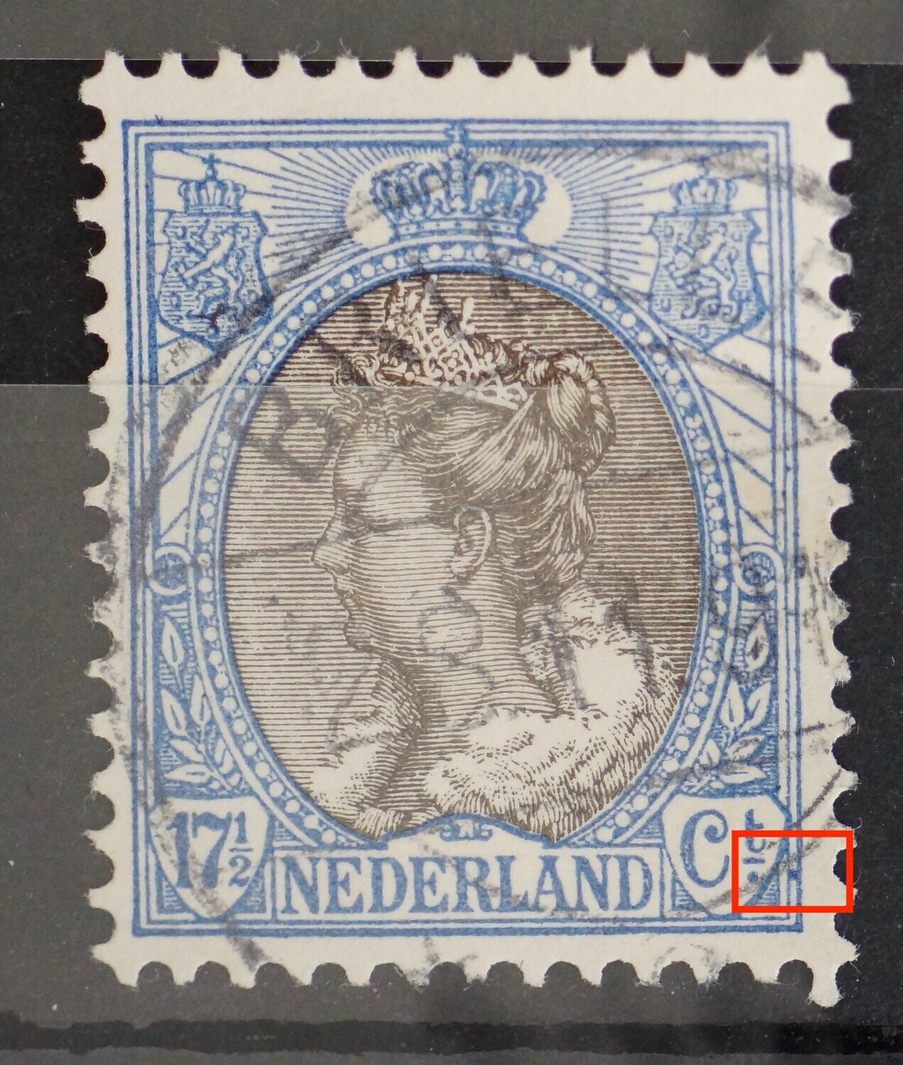 NVPH 67 - blauwe punt tussen kaderlijnen rechts, onder