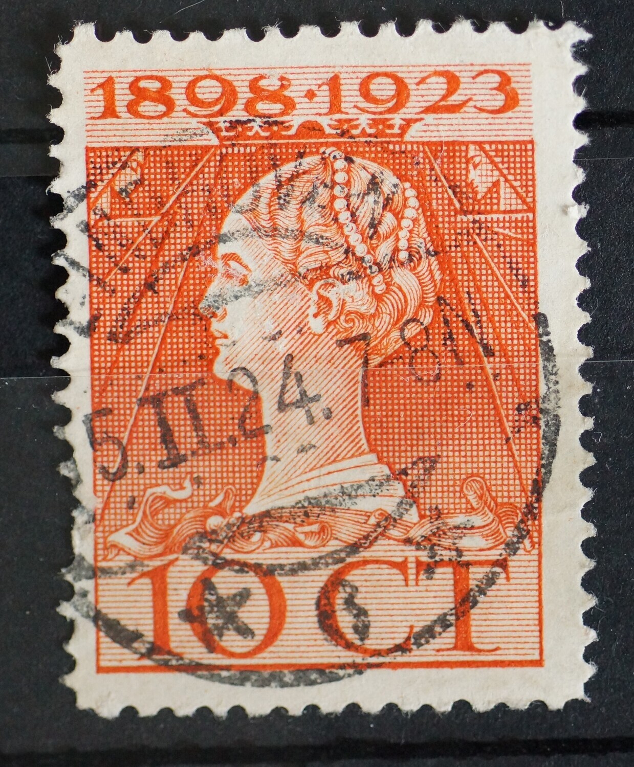 Eindhoven 6 op NVPH 124