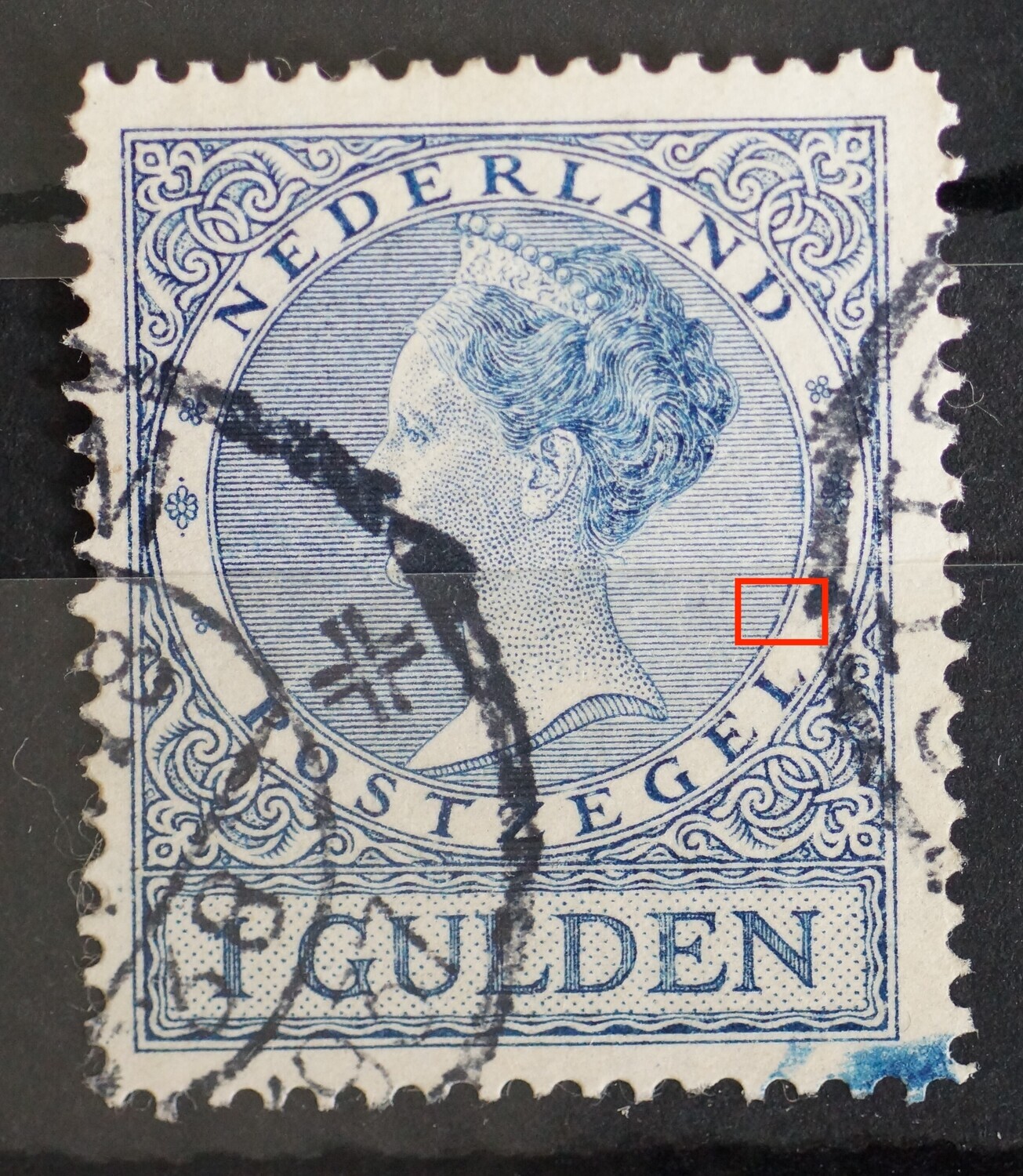 NVPH 163 - breuk in rand medaillon rechts