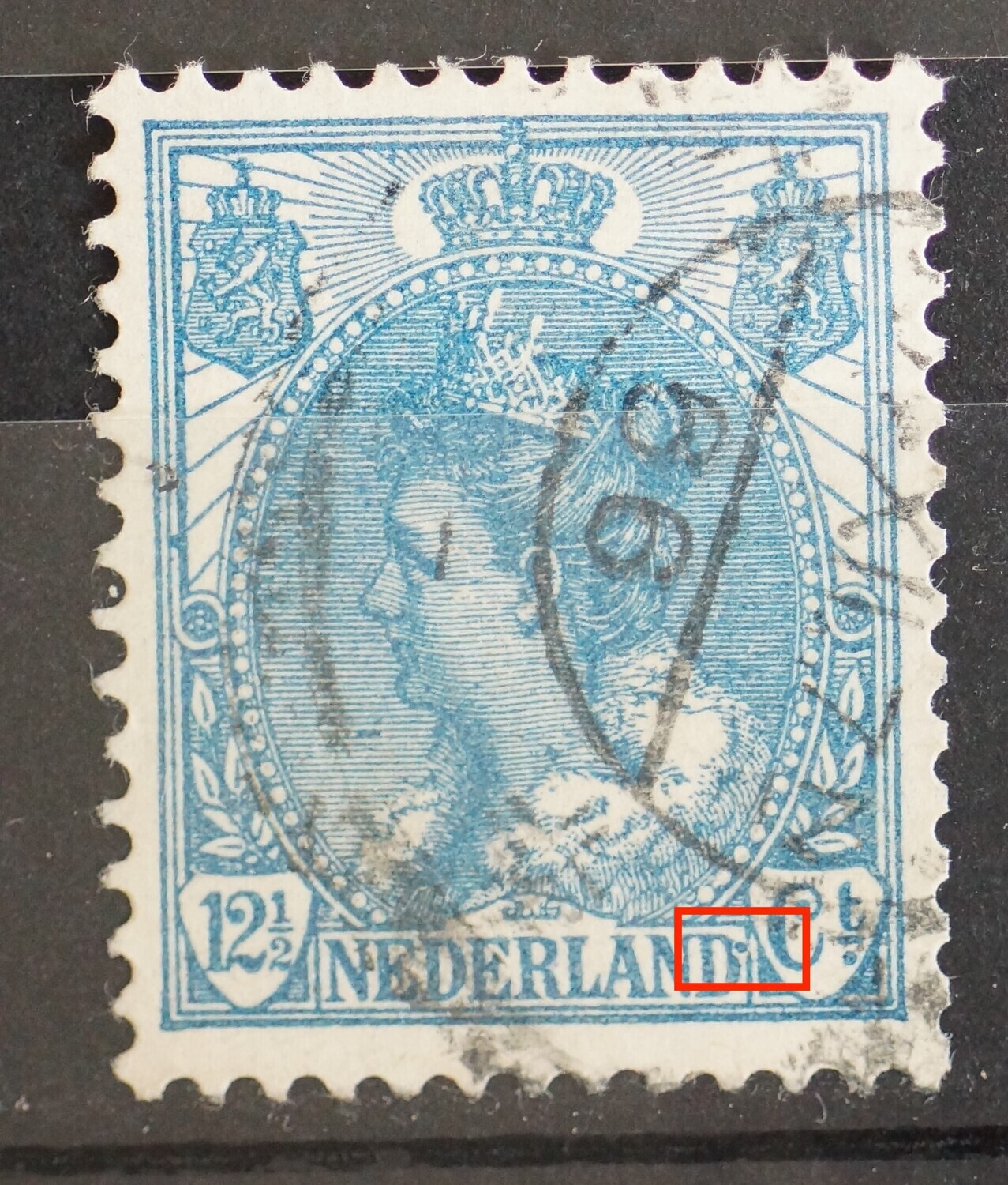 NVPH 63 -blauwe punt in/aan de 2e D van NEDERLAND