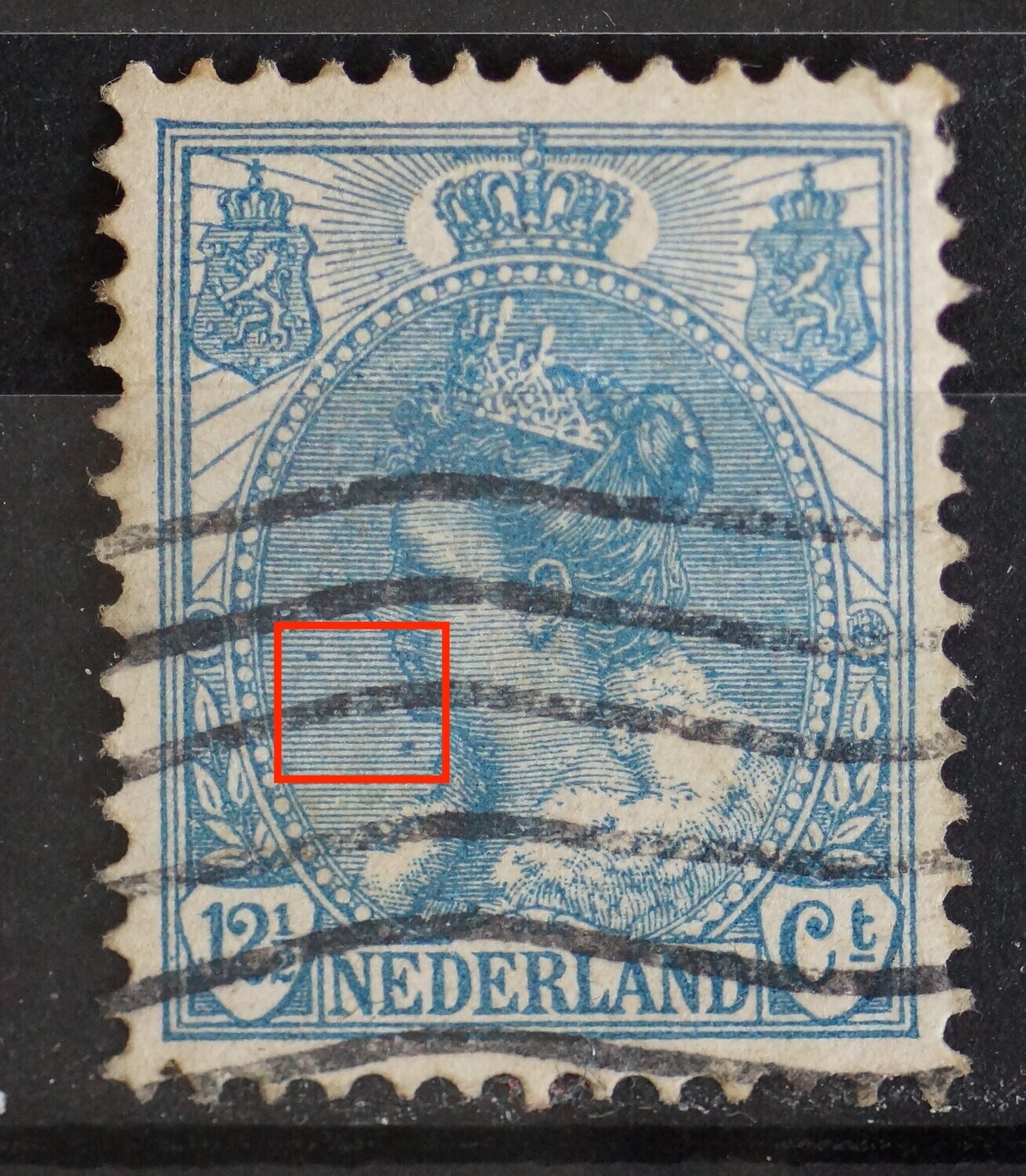 NVPH 63 - blauwe vlekken in arcering links NVPH 63 - blauwe vlekken in arcering links