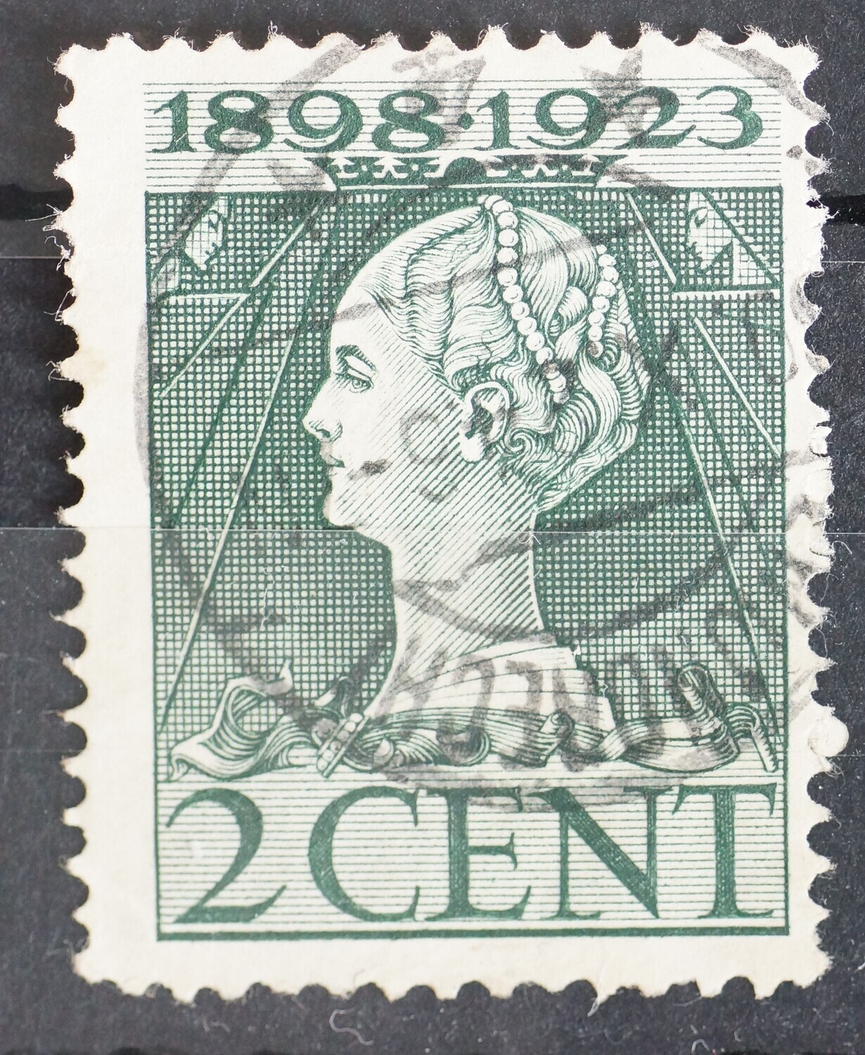 Zwijndrecht 4 op NVPH 121 - vrij schaars Zwijndrecht 4 op NVPH 121 - vrij schaars