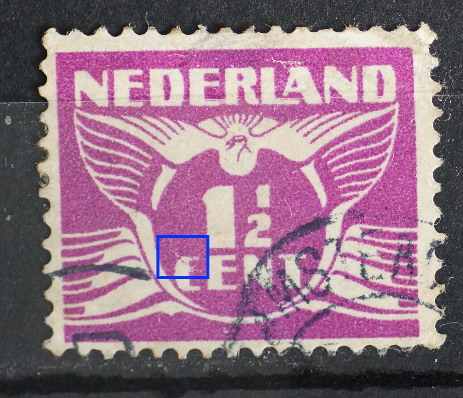 NVPH 171 - violette kras door de C van CENT